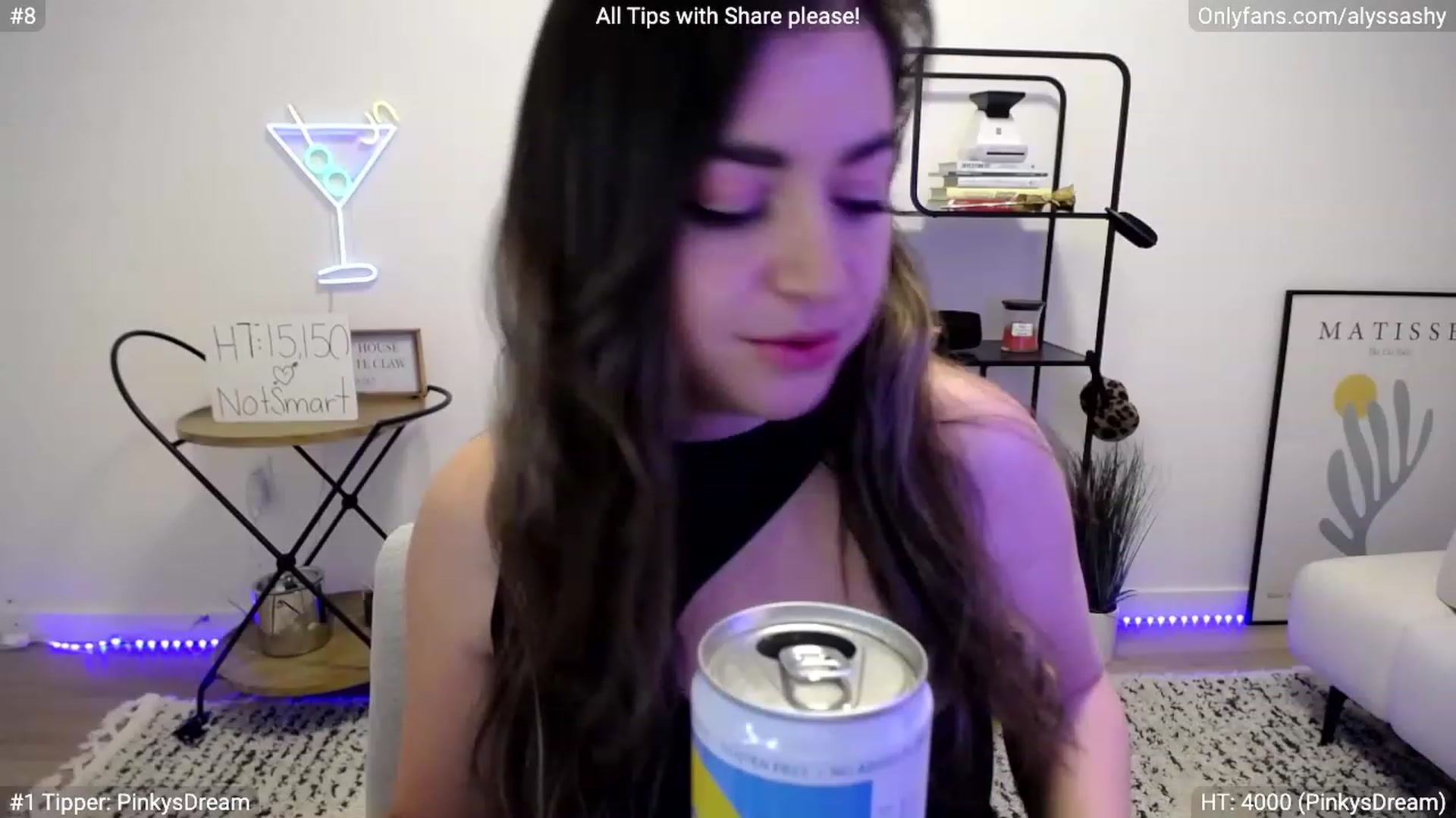 Gallery image thumbnail from AlyssaShy's myfreecams stream on, 03/05/2023, 02:19 image 7 of 20