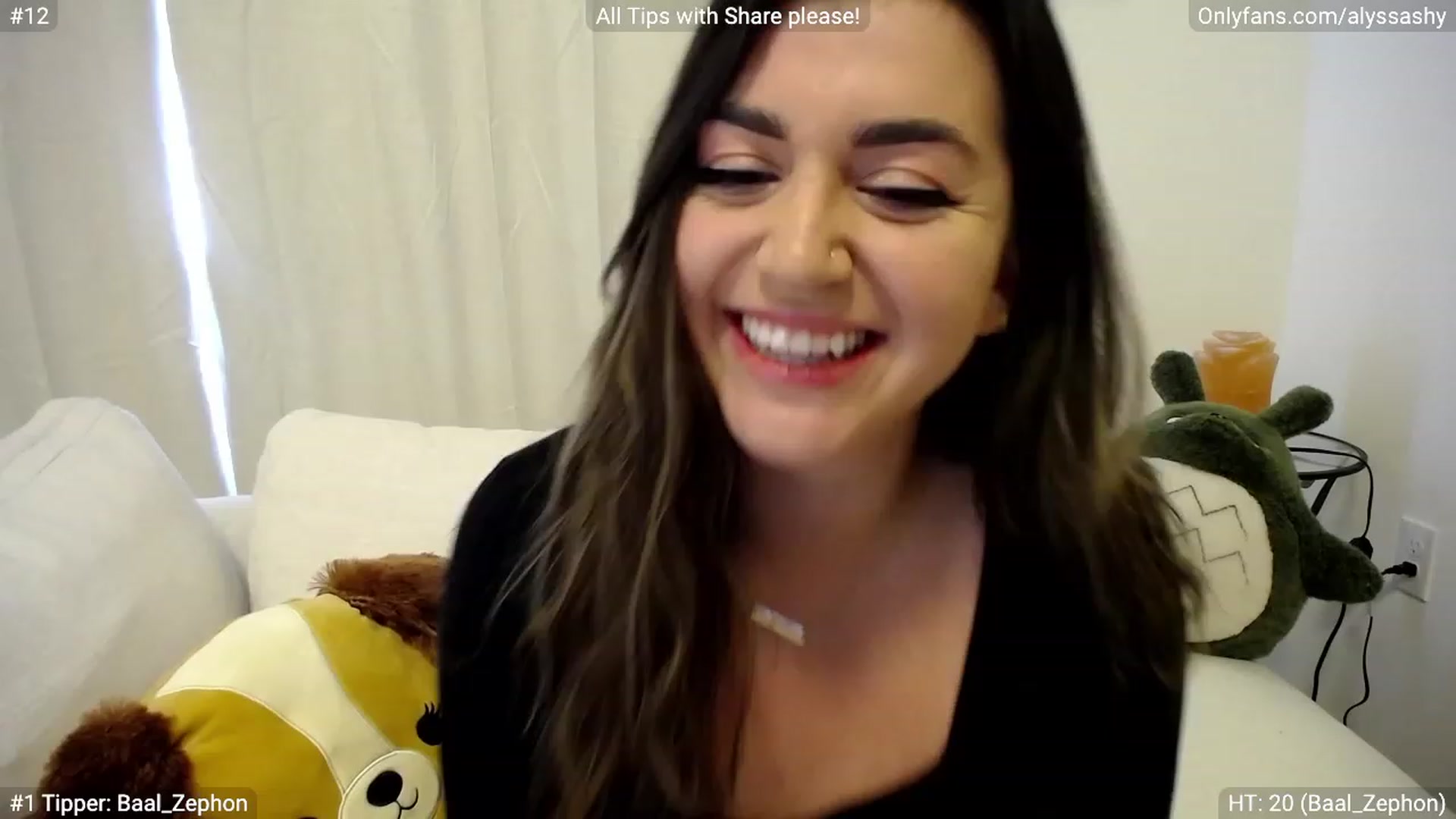 Gallery image thumbnail from AlyssaShy's myfreecams stream on, 03/05/2023, 22:20 image 7 of 20