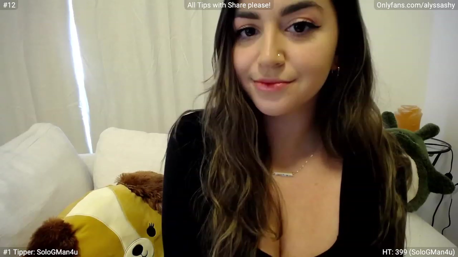 Gallery image thumbnail from AlyssaShy's myfreecams stream on, 03/05/2023, 22:20 image 8 of 20