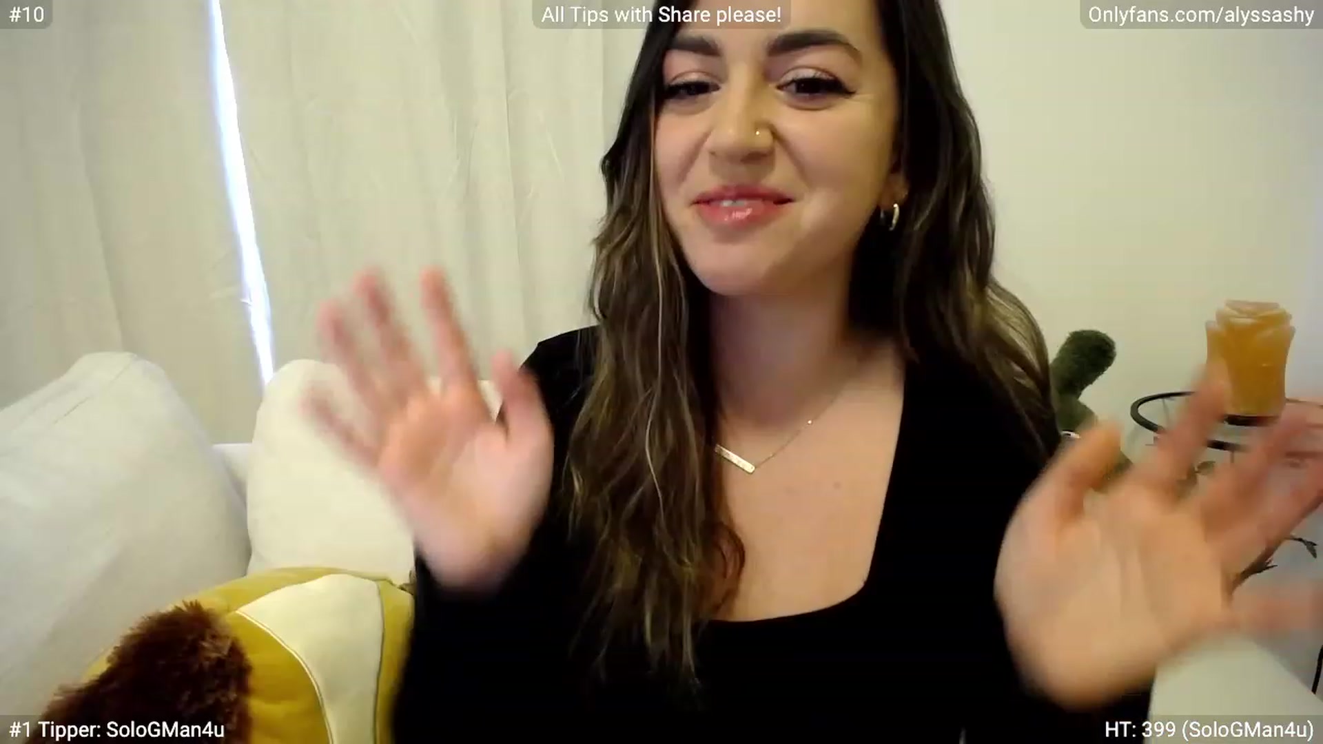 Gallery image thumbnail from AlyssaShy's myfreecams stream on, 03/05/2023, 22:20 image 14 of 20