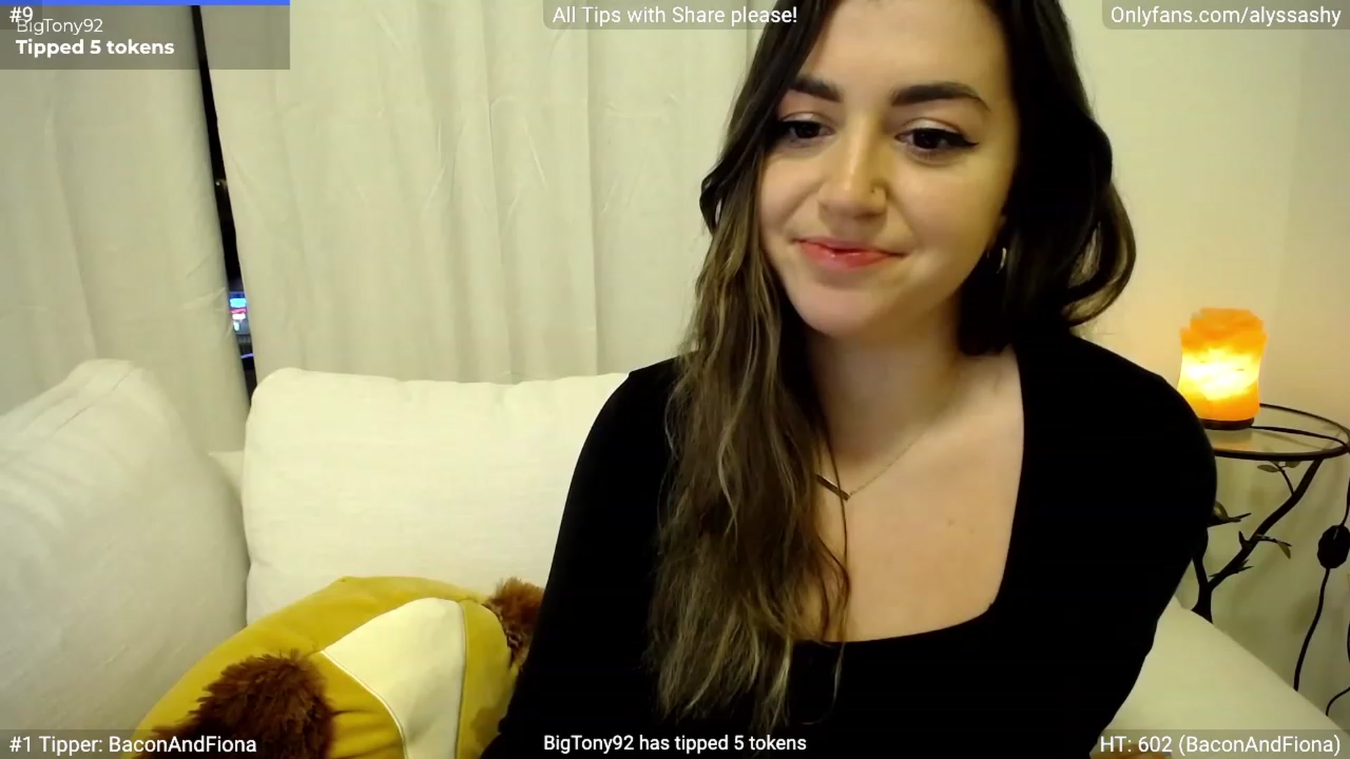 Gallery image thumbnail from AlyssaShy's myfreecams stream on, 03/06/2023, 02:03 image 5 of 20