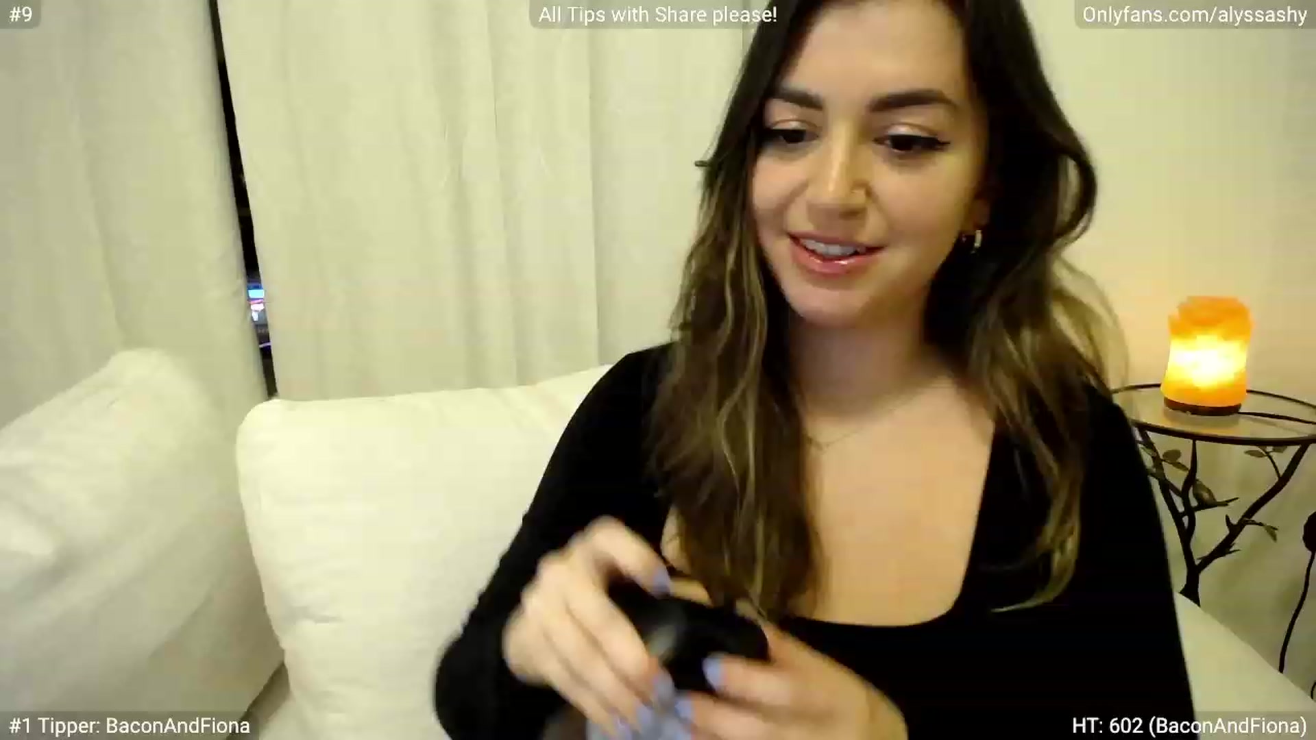 Gallery image thumbnail from AlyssaShy's myfreecams stream on, 03/06/2023, 03:46 image 1 of 20