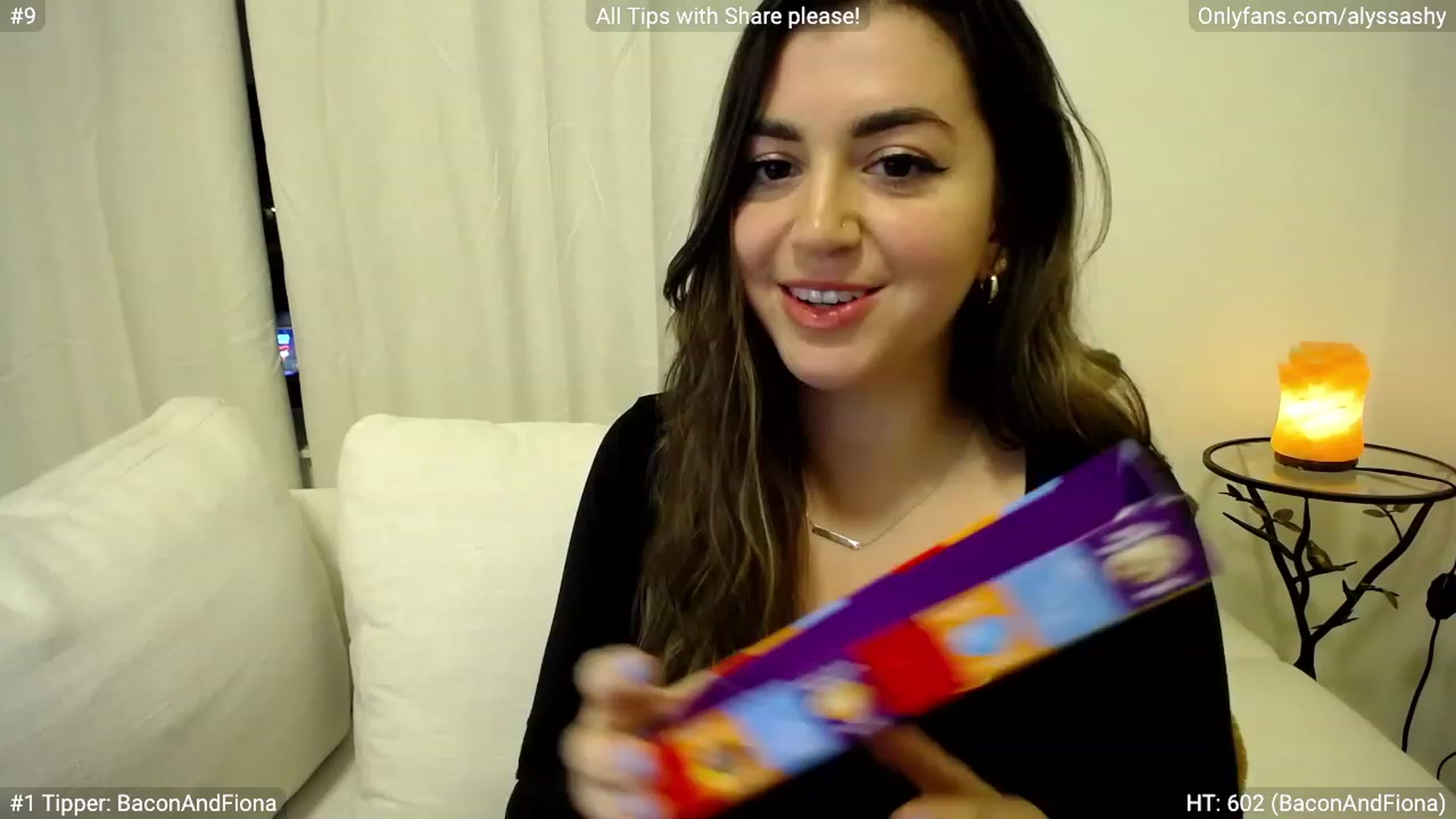 Gallery image thumbnail from AlyssaShy's myfreecams stream on, 03/06/2023, 03:46 image 16 of 20