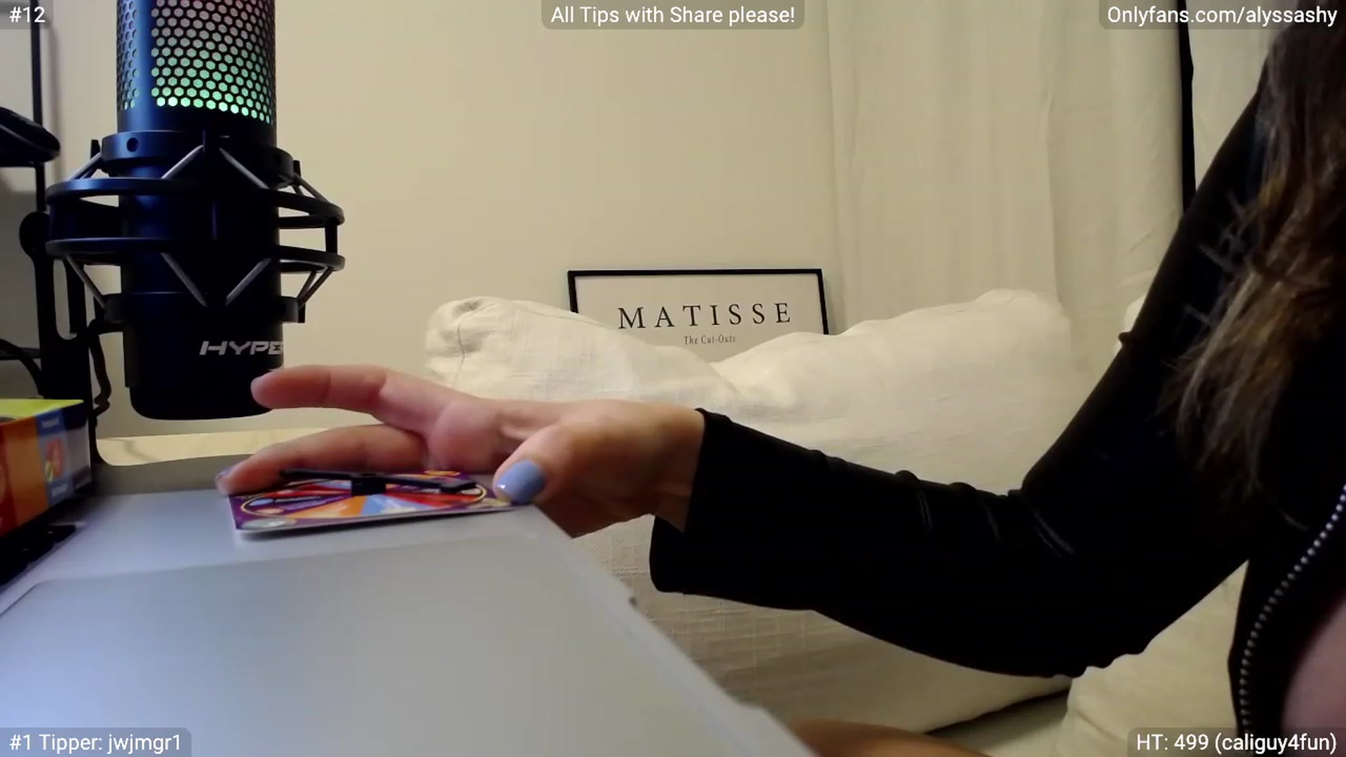 Gallery image thumbnail from AlyssaShy's myfreecams stream on, 03/09/2023, 24:08 image 12 of 20