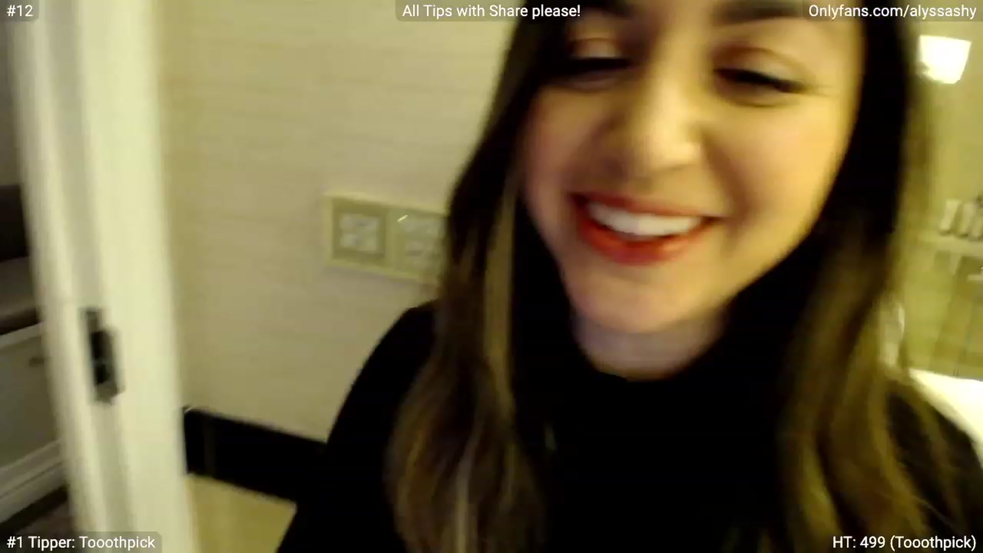 Gallery image thumbnail from AlyssaShy's myfreecams stream on, 03/10/2023, 05:12 image 2 of 20