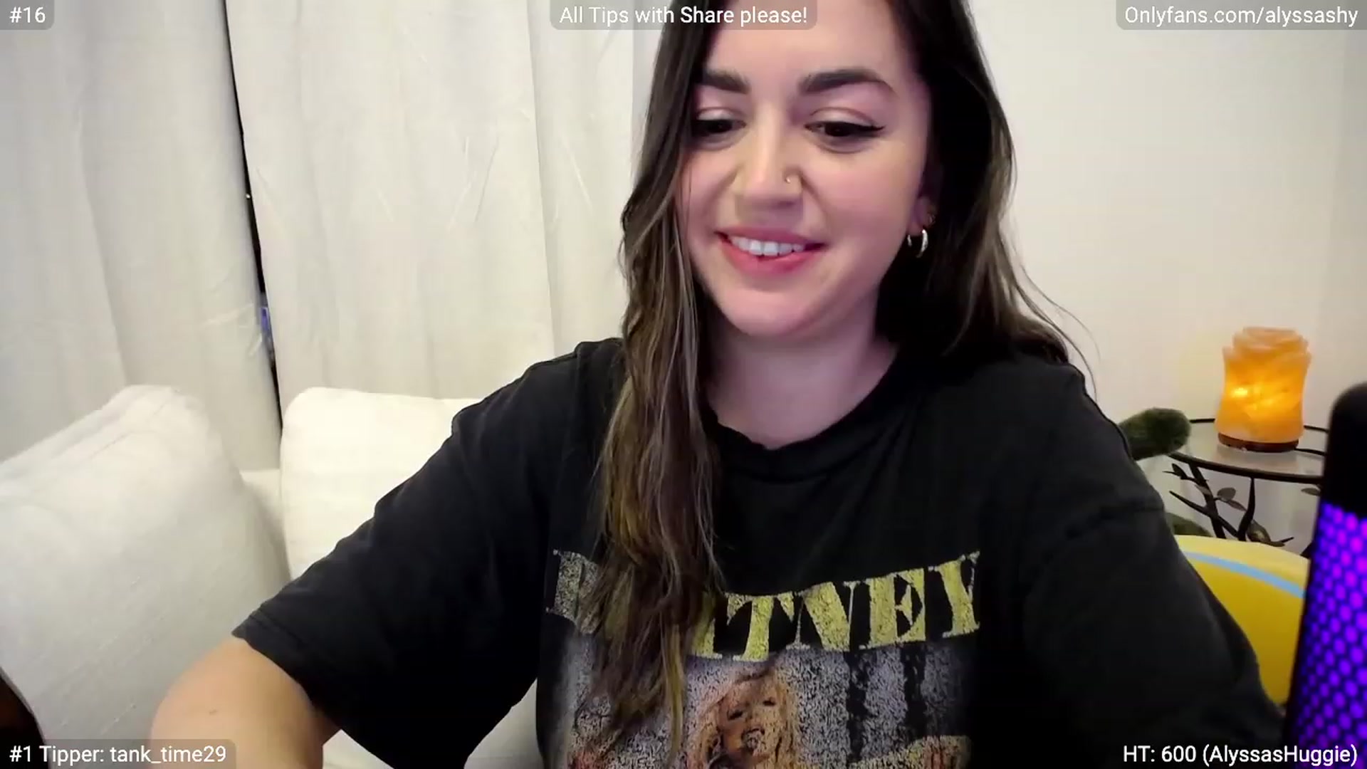 Gallery image thumbnail from AlyssaShy's myfreecams stream on, 03/12/2023, 02:06 image 15 of 20