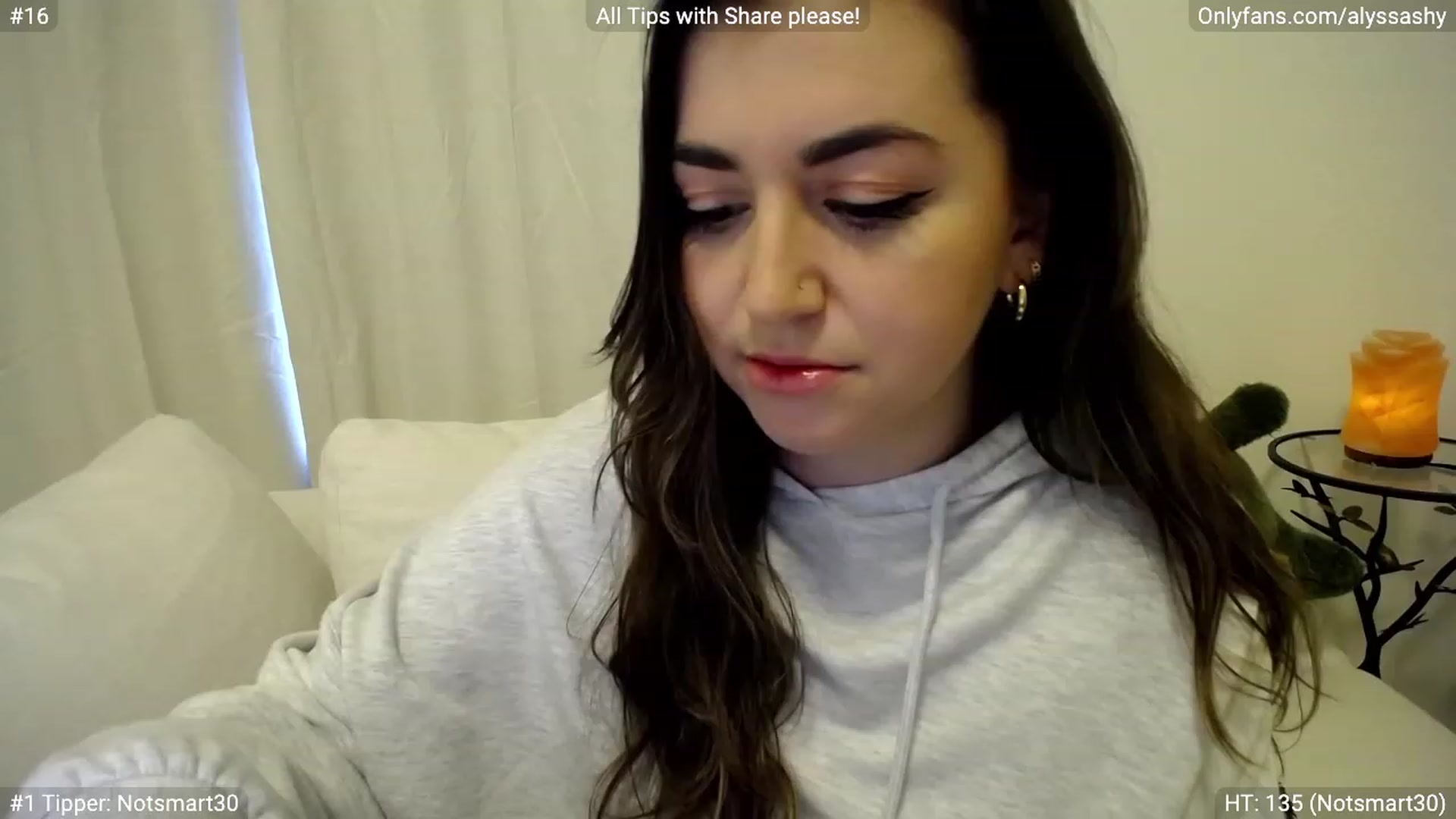 Gallery image thumbnail from AlyssaShy's myfreecams stream on, 03/13/2023, 23:32 image 4 of 20