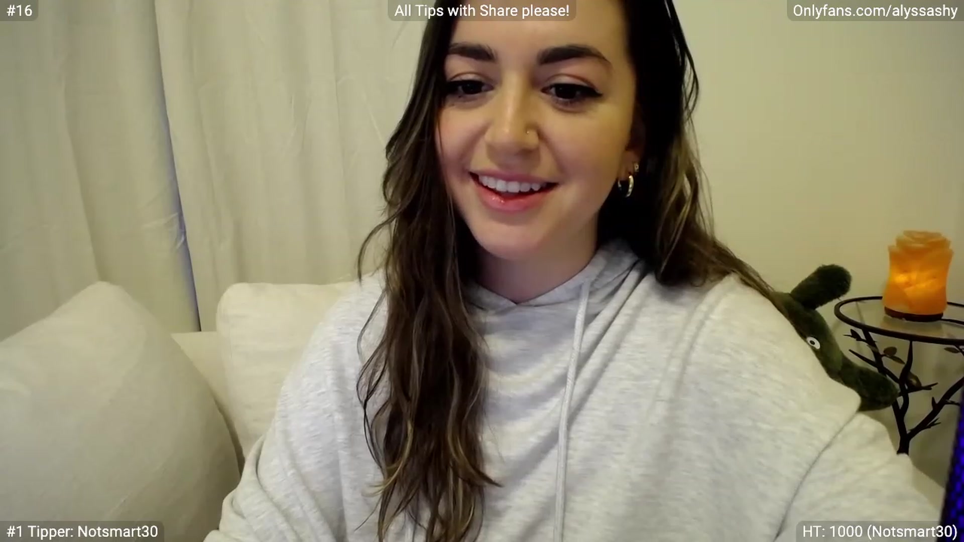 Gallery image thumbnail from AlyssaShy's myfreecams stream on, 03/13/2023, 23:32 image 16 of 20