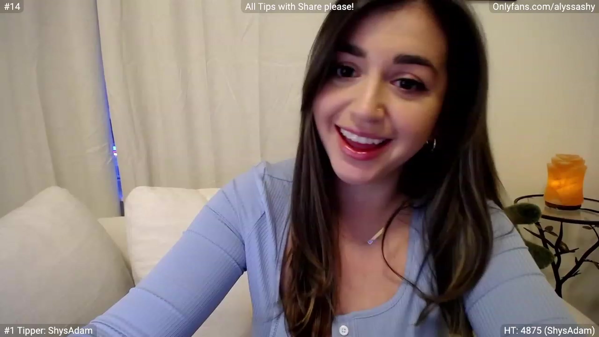 Gallery image thumbnail from AlyssaShy's myfreecams stream on, 03/14/2023, 22:57 image 16 of 20