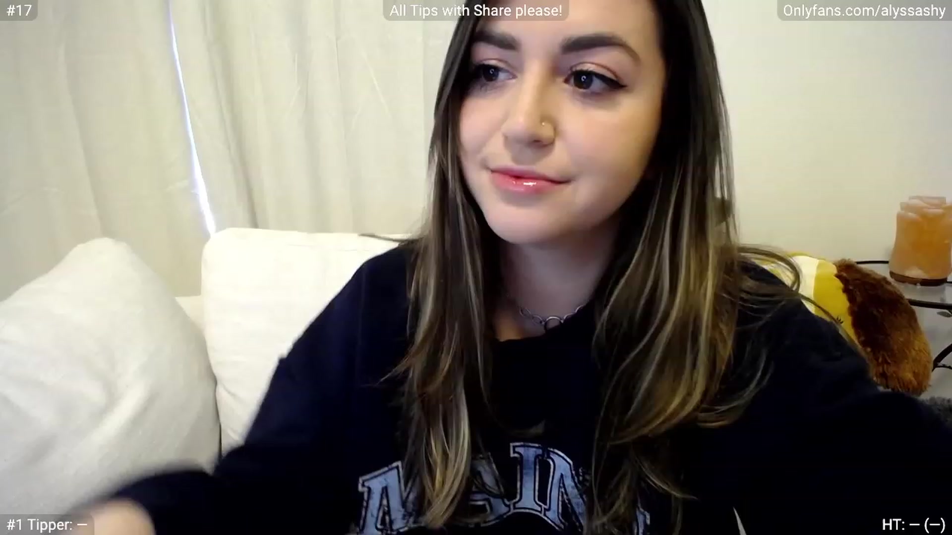 Gallery image thumbnail from AlyssaShy's myfreecams stream on, 03/16/2023, 21:04 image 3 of 20