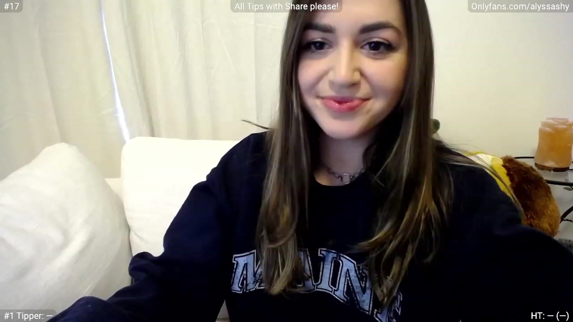 Gallery image thumbnail from AlyssaShy's myfreecams stream on, 03/16/2023, 21:04 image 2 of 20