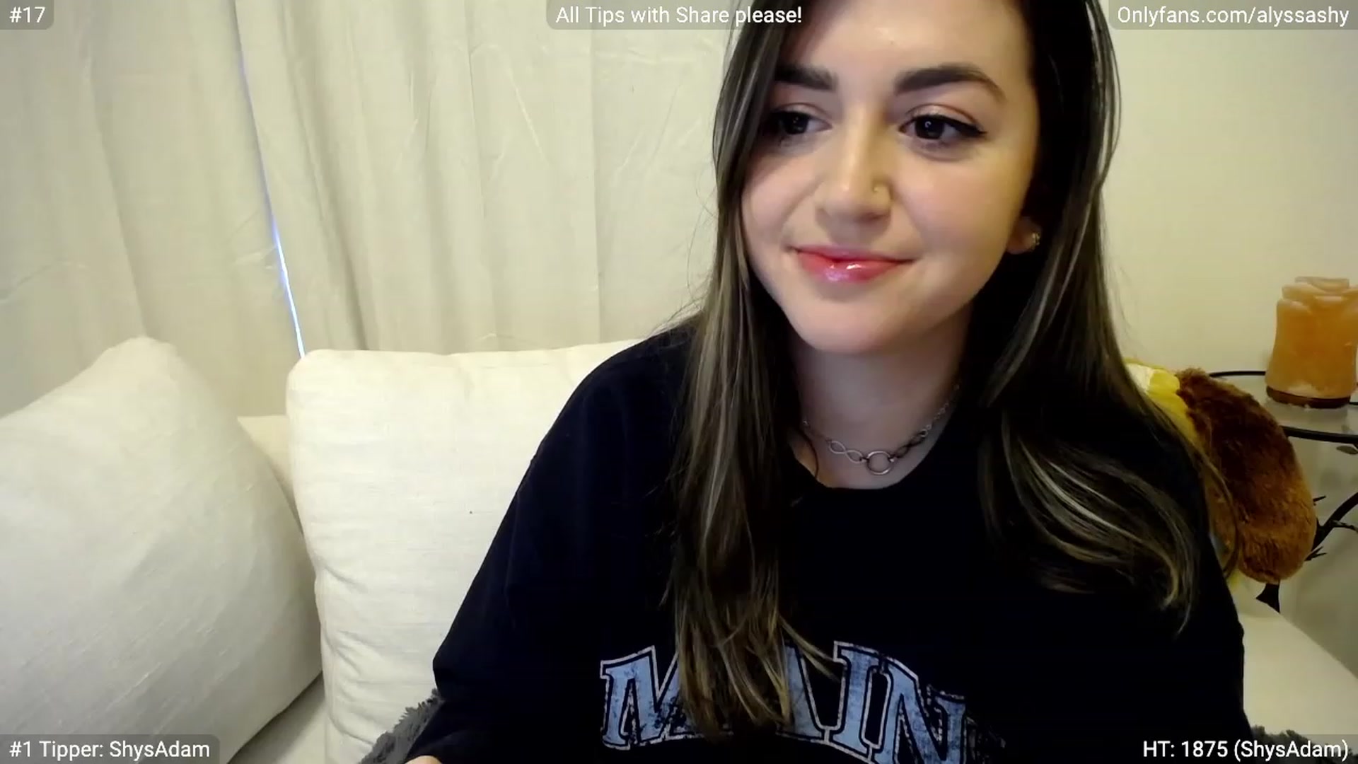 Gallery image thumbnail from AlyssaShy's myfreecams stream on, 03/16/2023, 23:19 image 16 of 20