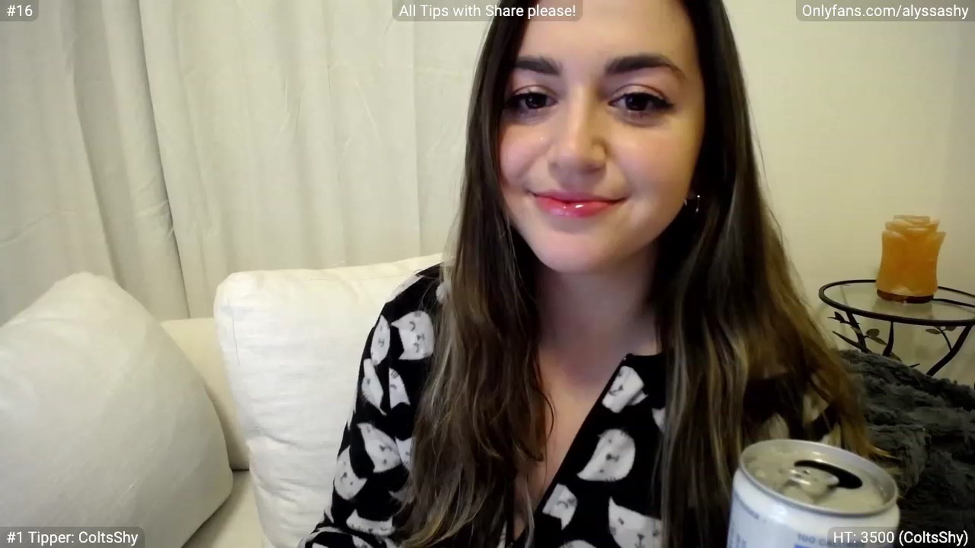 Gallery image thumbnail from AlyssaShy's myfreecams stream on, 03/18/2023, 01:23 image 11 of 20