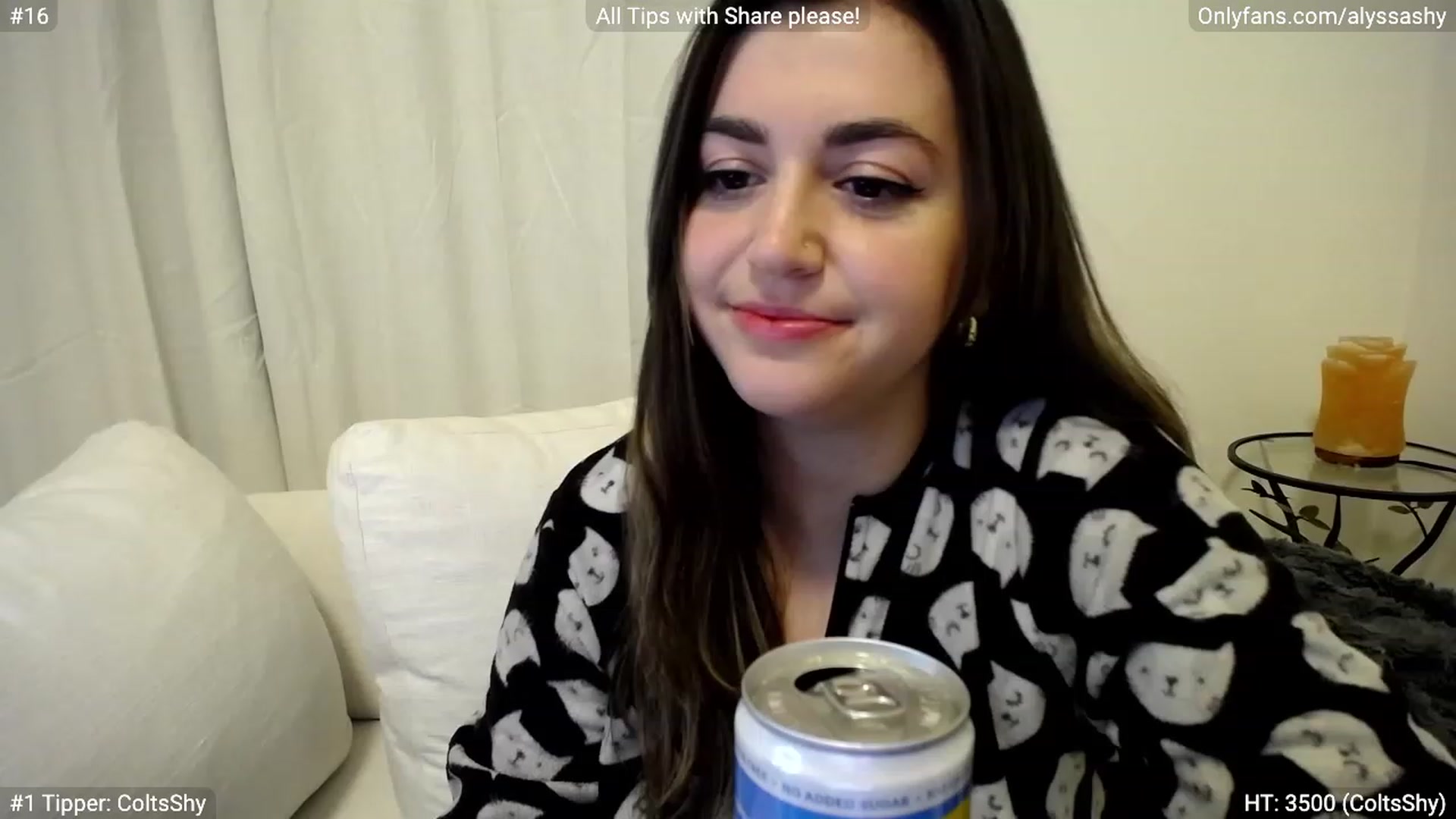 Gallery image thumbnail from AlyssaShy's myfreecams stream on, 03/18/2023, 02:04 image 4 of 20