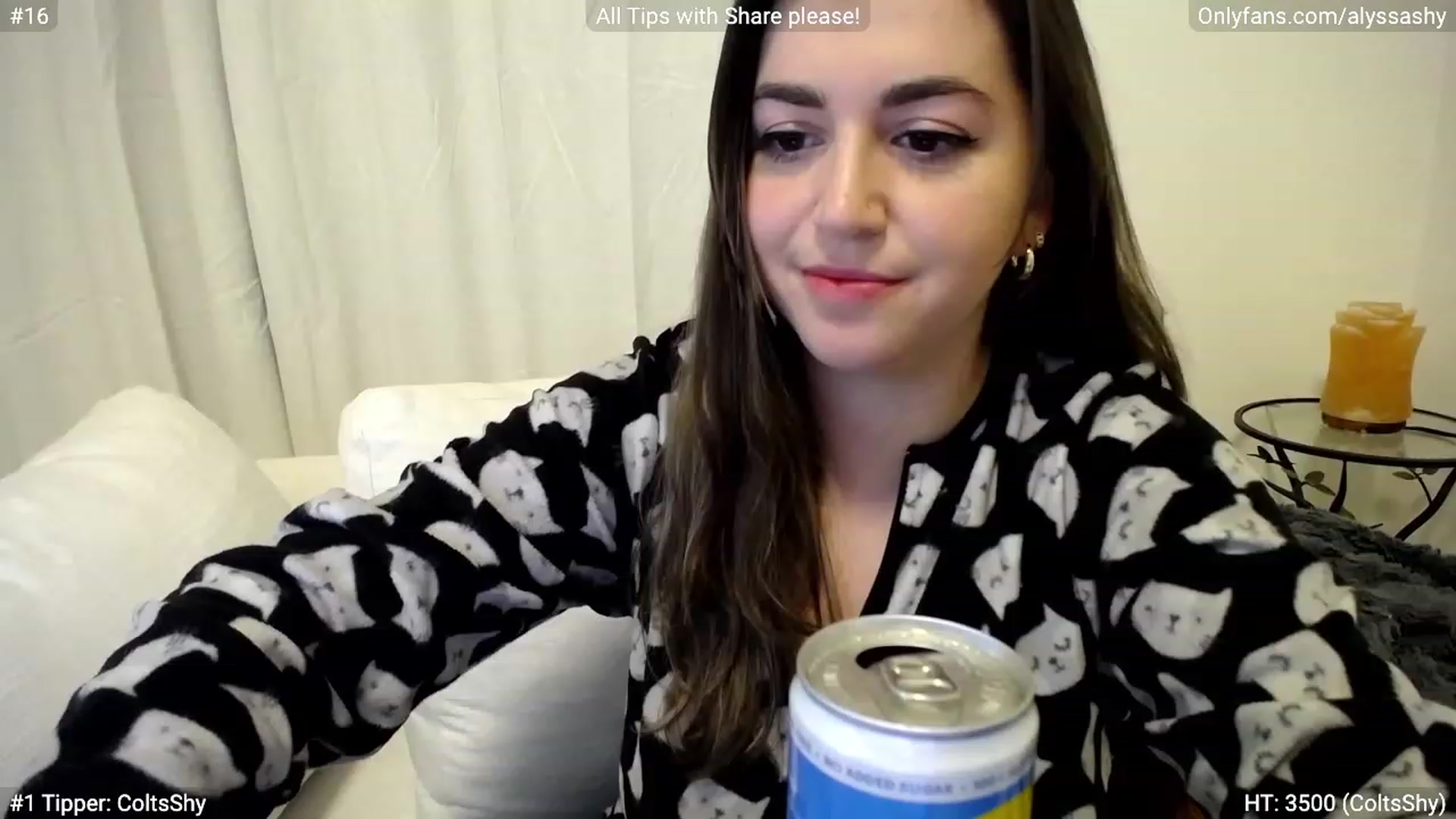 Gallery image thumbnail from AlyssaShy's myfreecams stream on, 03/18/2023, 02:04 image 2 of 20