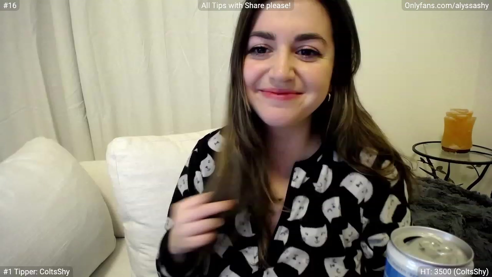 Gallery image thumbnail from AlyssaShy's myfreecams stream on, 03/18/2023, 02:04 image 6 of 20