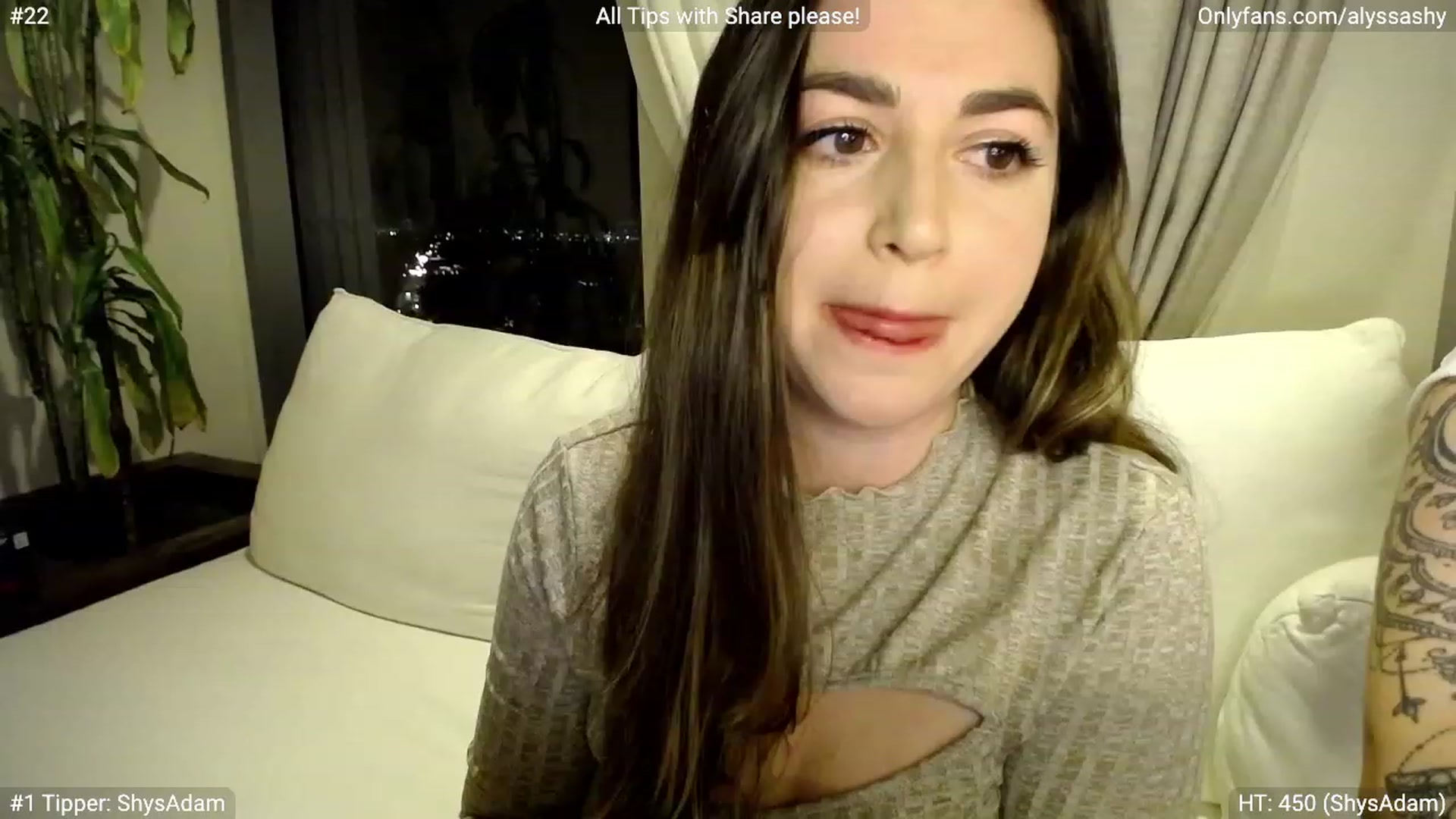 Gallery image thumbnail from AlyssaShy's myfreecams stream on, 03/19/2023, 05:25 image 5 of 20