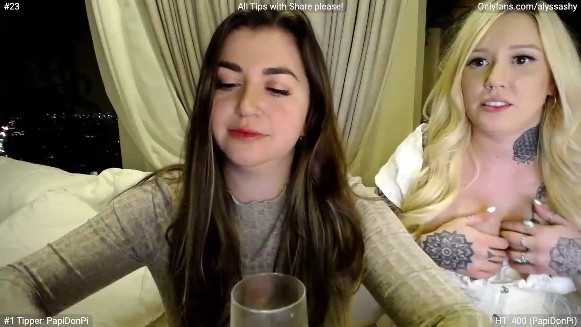 Gallery image thumbnail from AlyssaShy's myfreecams stream on, 03/19/2023, 09:00 image 12 of 20