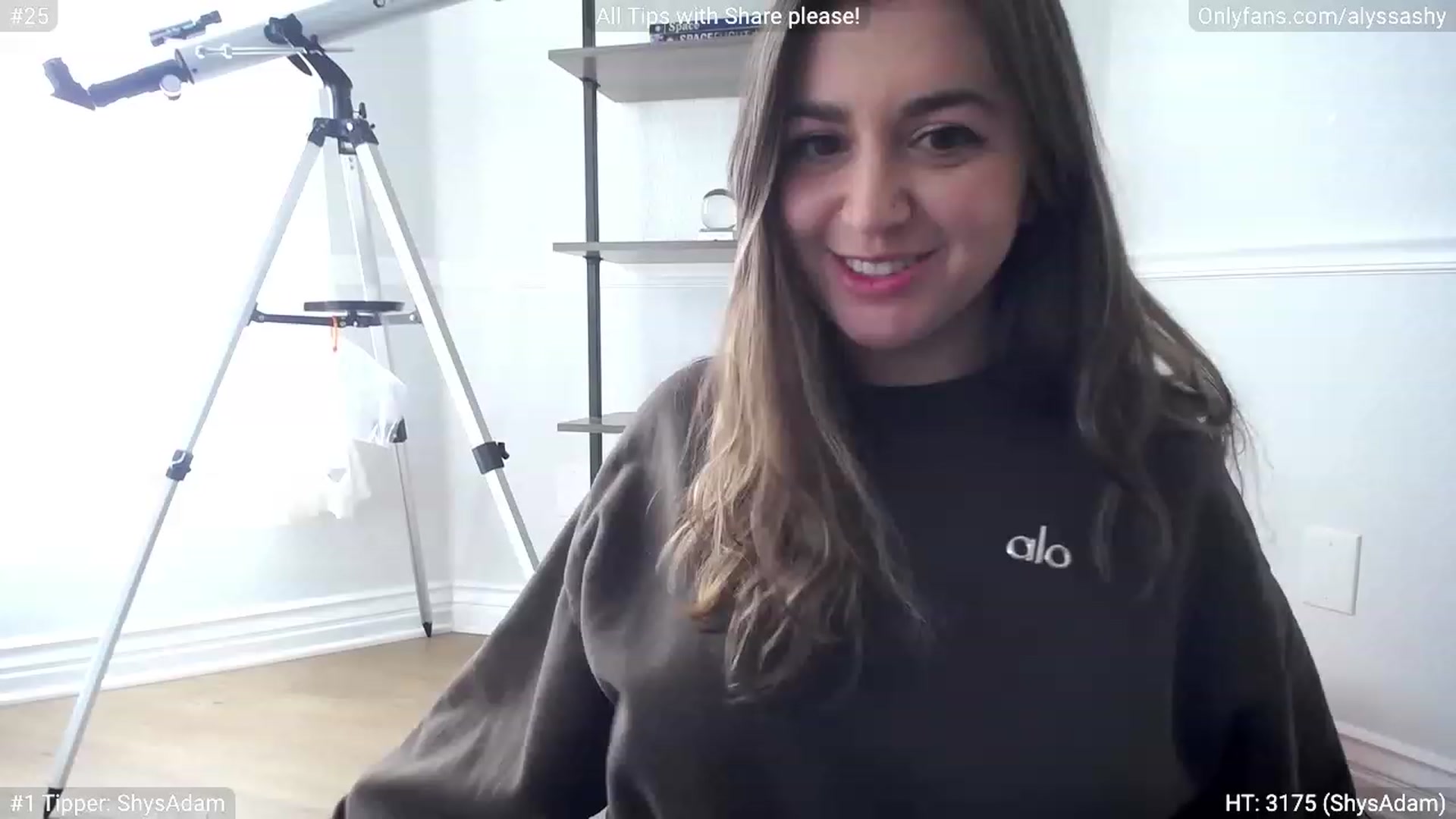 Gallery image thumbnail from AlyssaShy's myfreecams stream on, 03/22/2023, 24:04 image 9 of 20