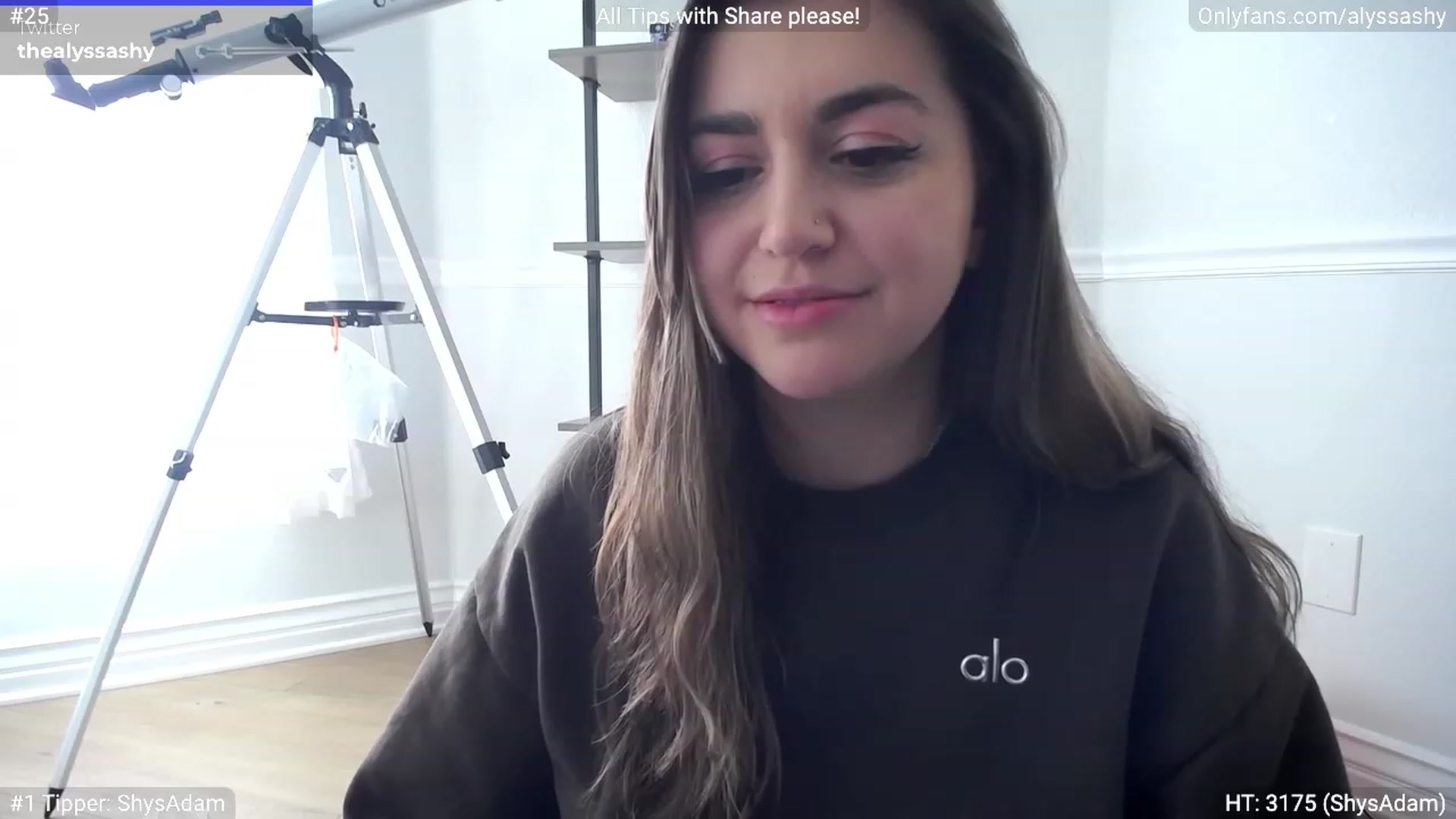 Gallery image thumbnail from AlyssaShy's myfreecams stream on, 03/22/2023, 24:04 image 14 of 20