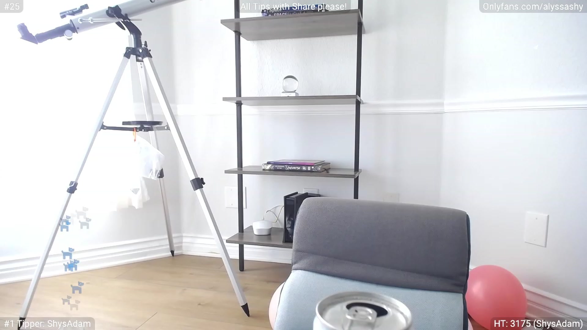 Gallery image thumbnail from AlyssaShy's myfreecams stream on, 03/22/2023, 24:04 image 6 of 20