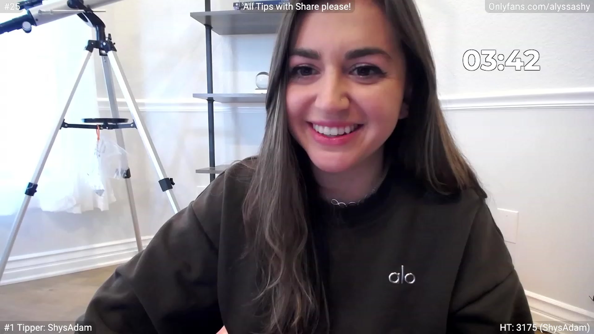 Gallery image thumbnail from AlyssaShy's myfreecams stream on, 03/22/2023, 24:51 image 19 of 20