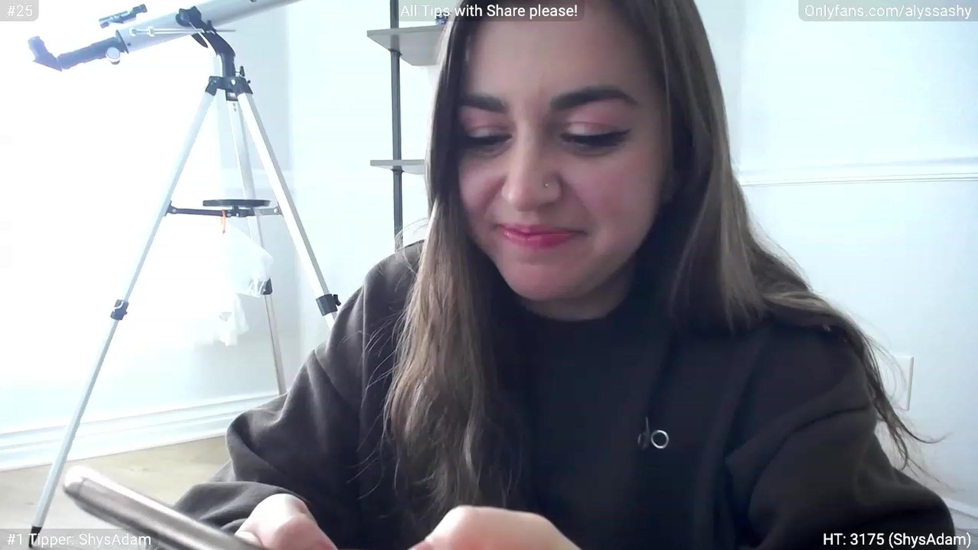 Gallery image thumbnail from AlyssaShy's myfreecams stream on, 03/22/2023, 24:51 image 3 of 20