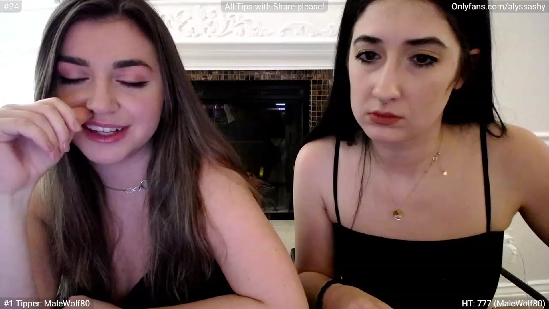 Gallery image thumbnail from AlyssaShy's myfreecams stream on, 03/23/2023, 02:27 image 2 of 20