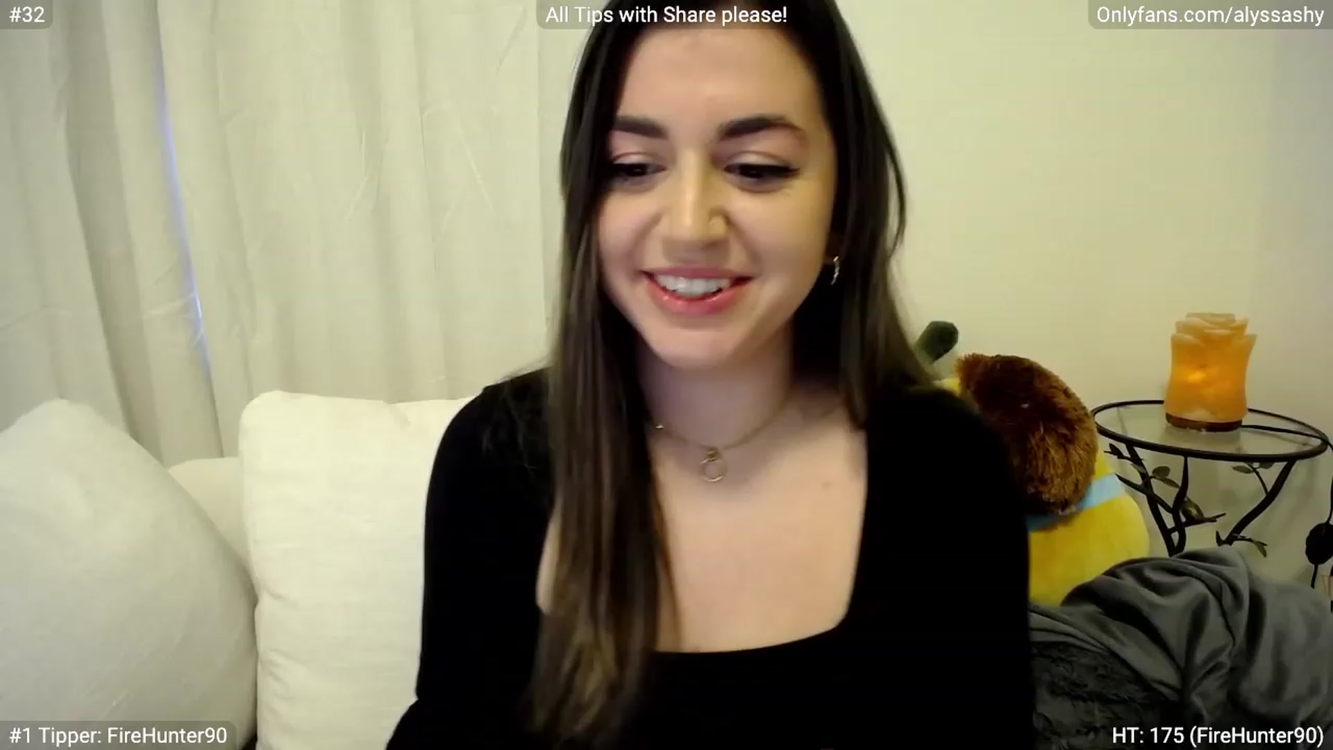 Gallery image thumbnail from AlyssaShy's myfreecams stream on, 03/25/2023, 22:53 image 13 of 20