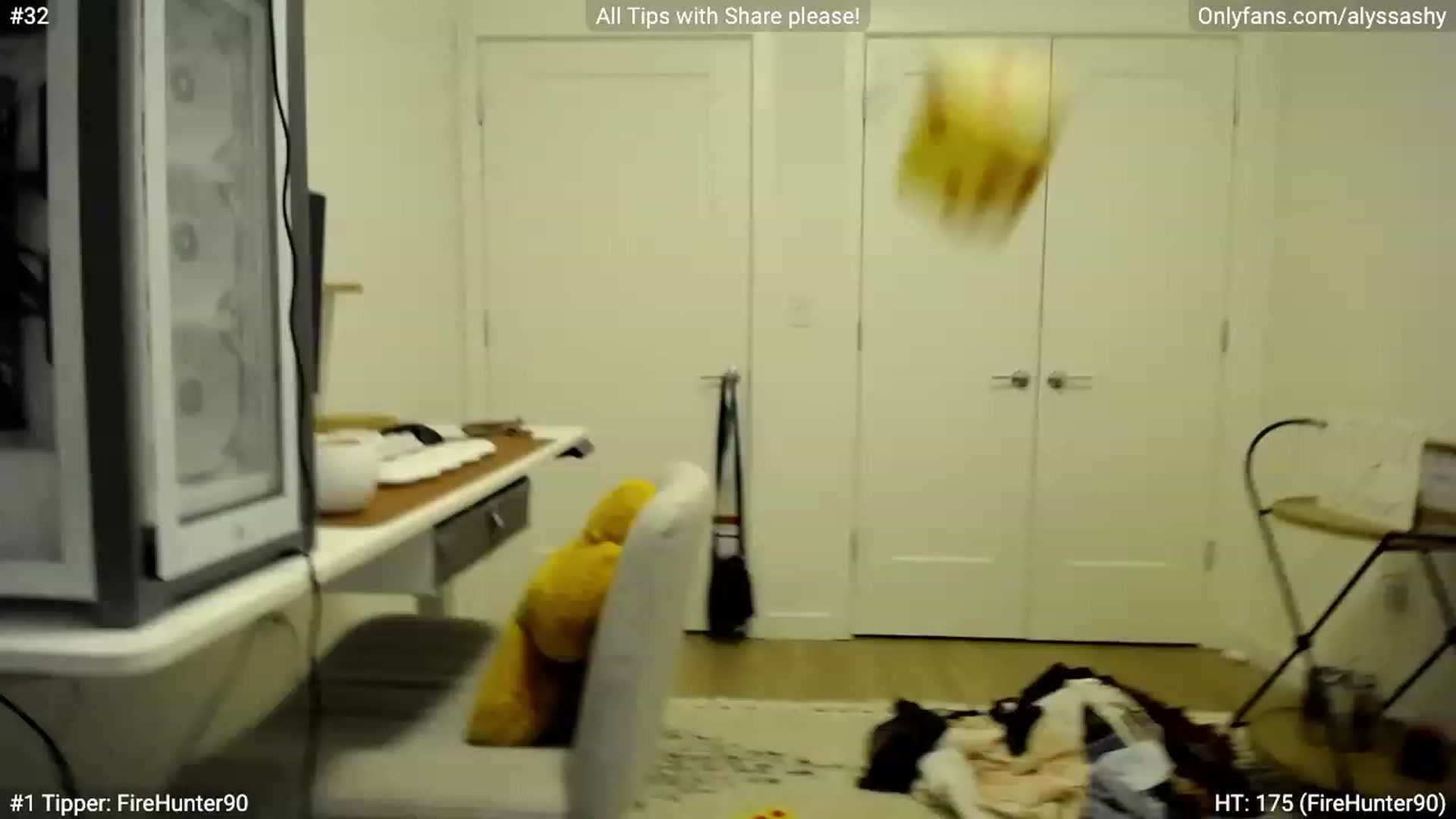 Gallery image thumbnail from AlyssaShy's myfreecams stream on, 03/25/2023, 22:53 image 2 of 20