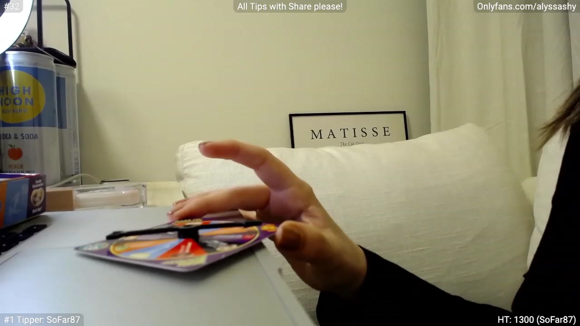 Gallery image thumbnail from AlyssaShy's myfreecams stream on, 03/26/2023, 01:41 image 9 of 20