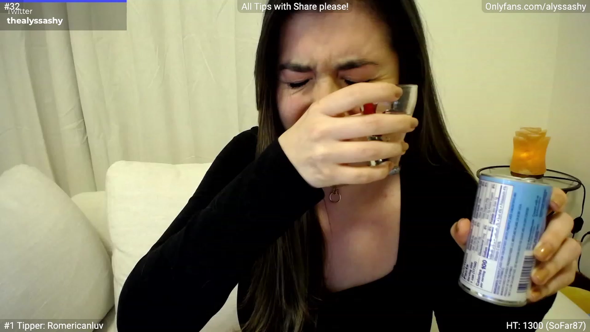 Gallery image thumbnail from AlyssaShy's myfreecams stream on, 03/26/2023, 04:30 image 5 of 20