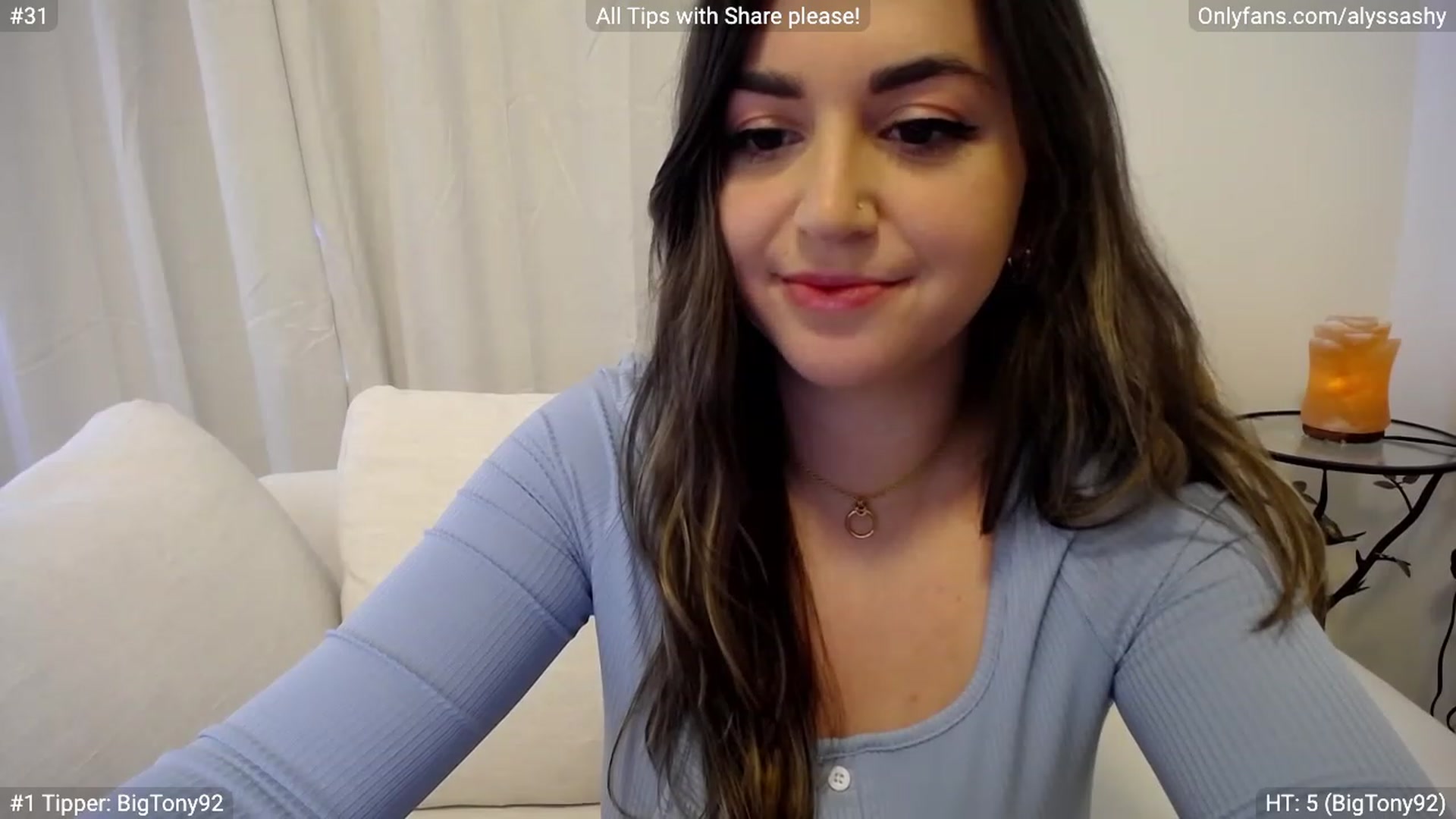Gallery image thumbnail from AlyssaShy's myfreecams stream on, 03/29/2023, 19:09 image 11 of 20
