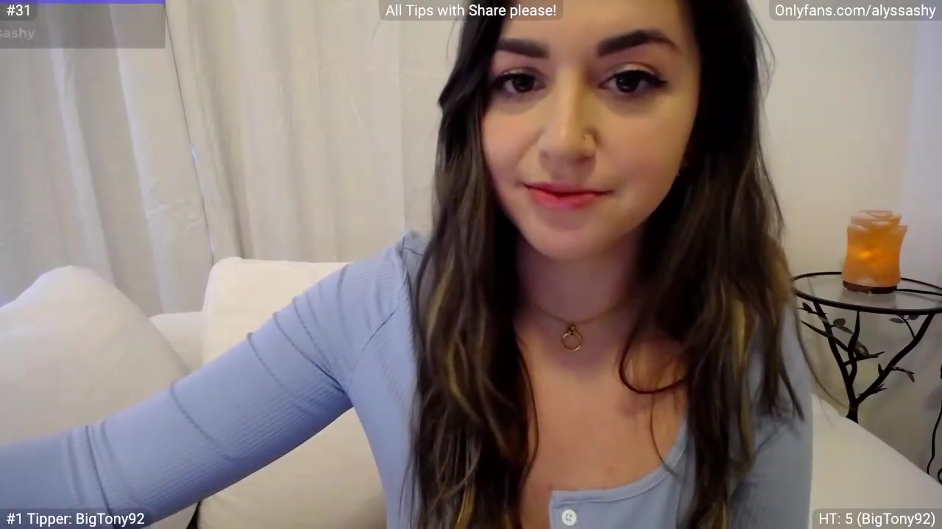 Gallery image thumbnail from AlyssaShy's myfreecams stream on, 03/29/2023, 19:09 image 12 of 20