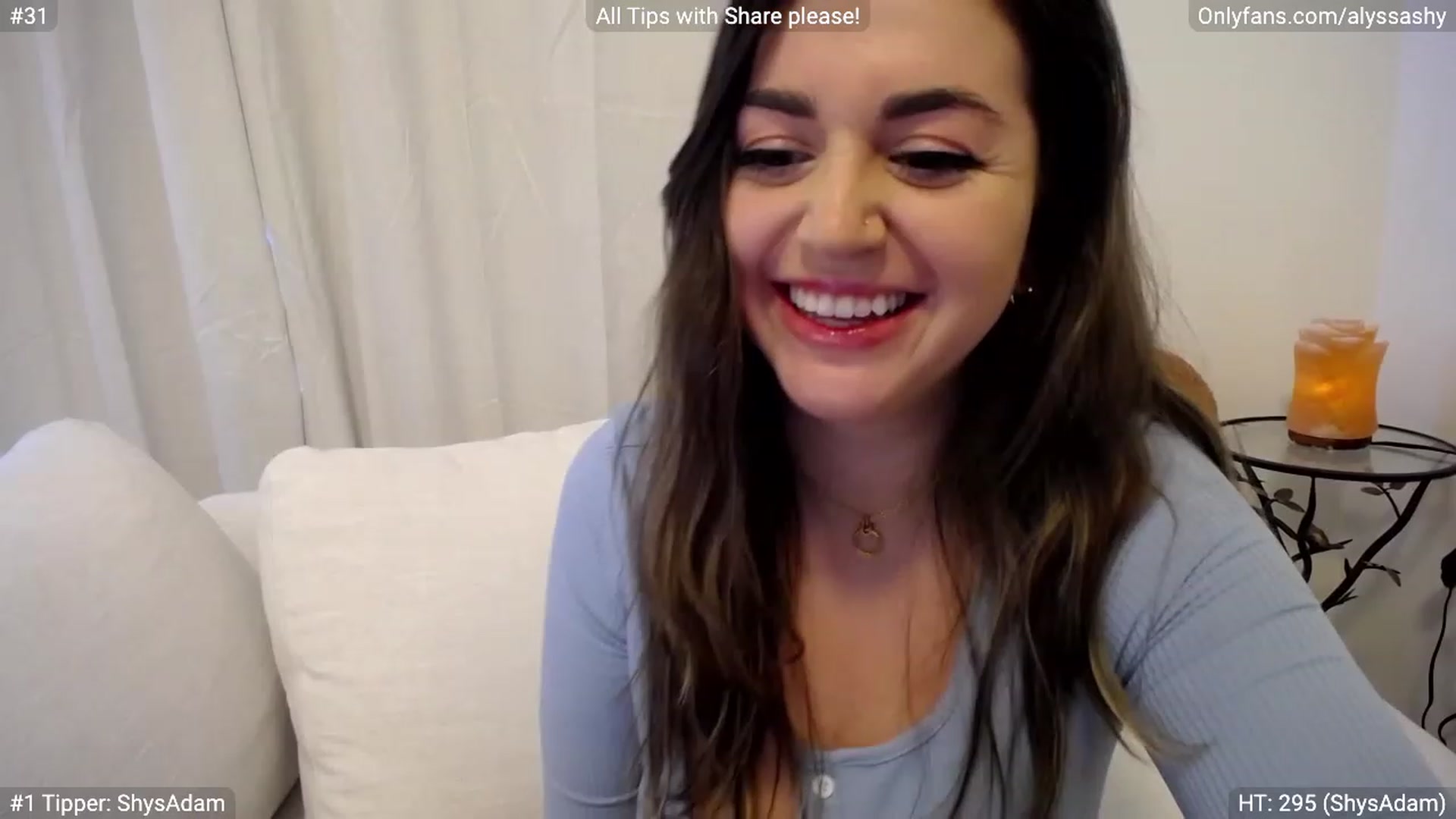 Gallery image thumbnail from AlyssaShy's myfreecams stream on, 03/29/2023, 20:06 image 20 of 20