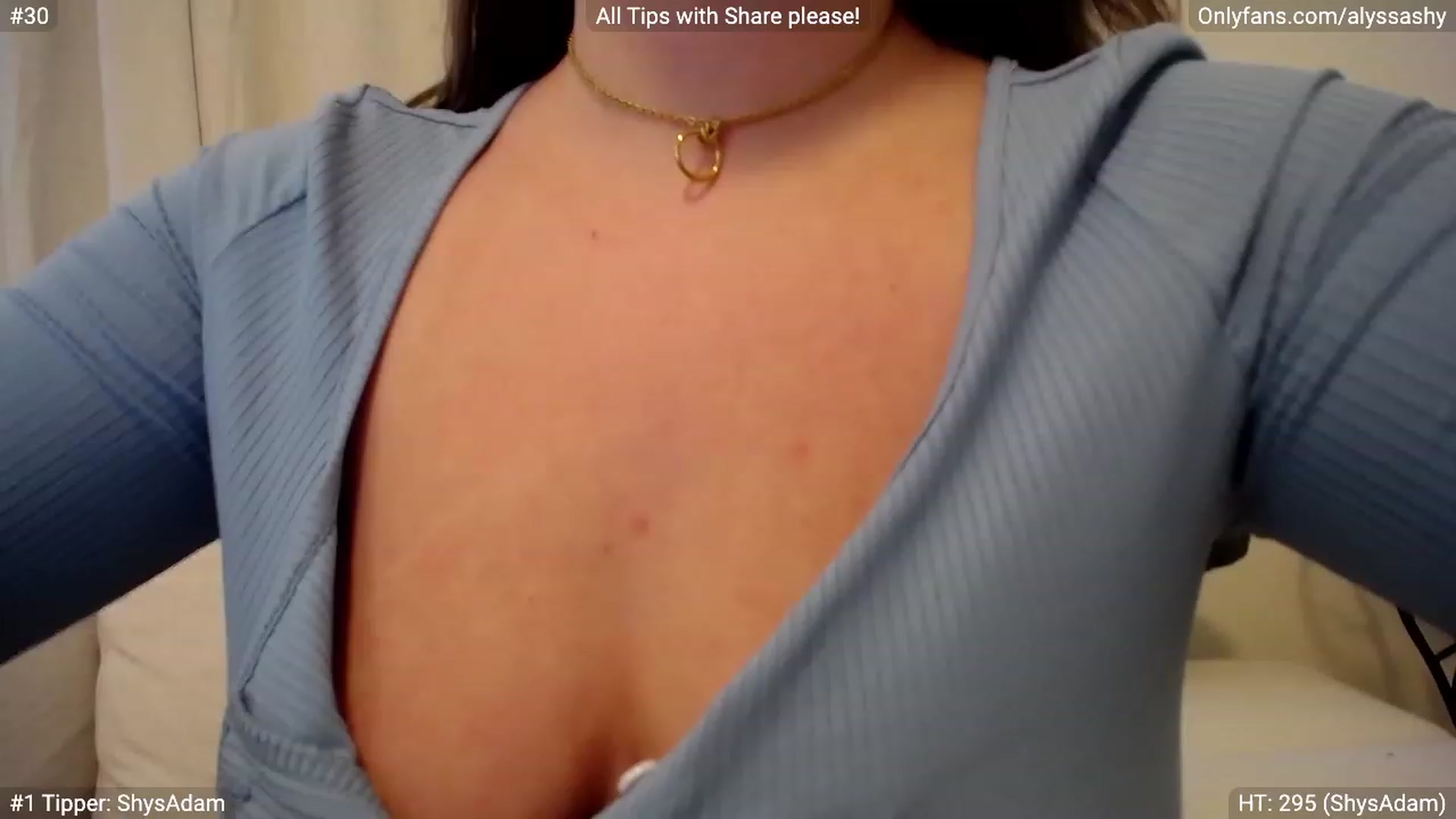 Gallery image thumbnail from AlyssaShy's myfreecams stream on, 03/29/2023, 21:54 image 8 of 20