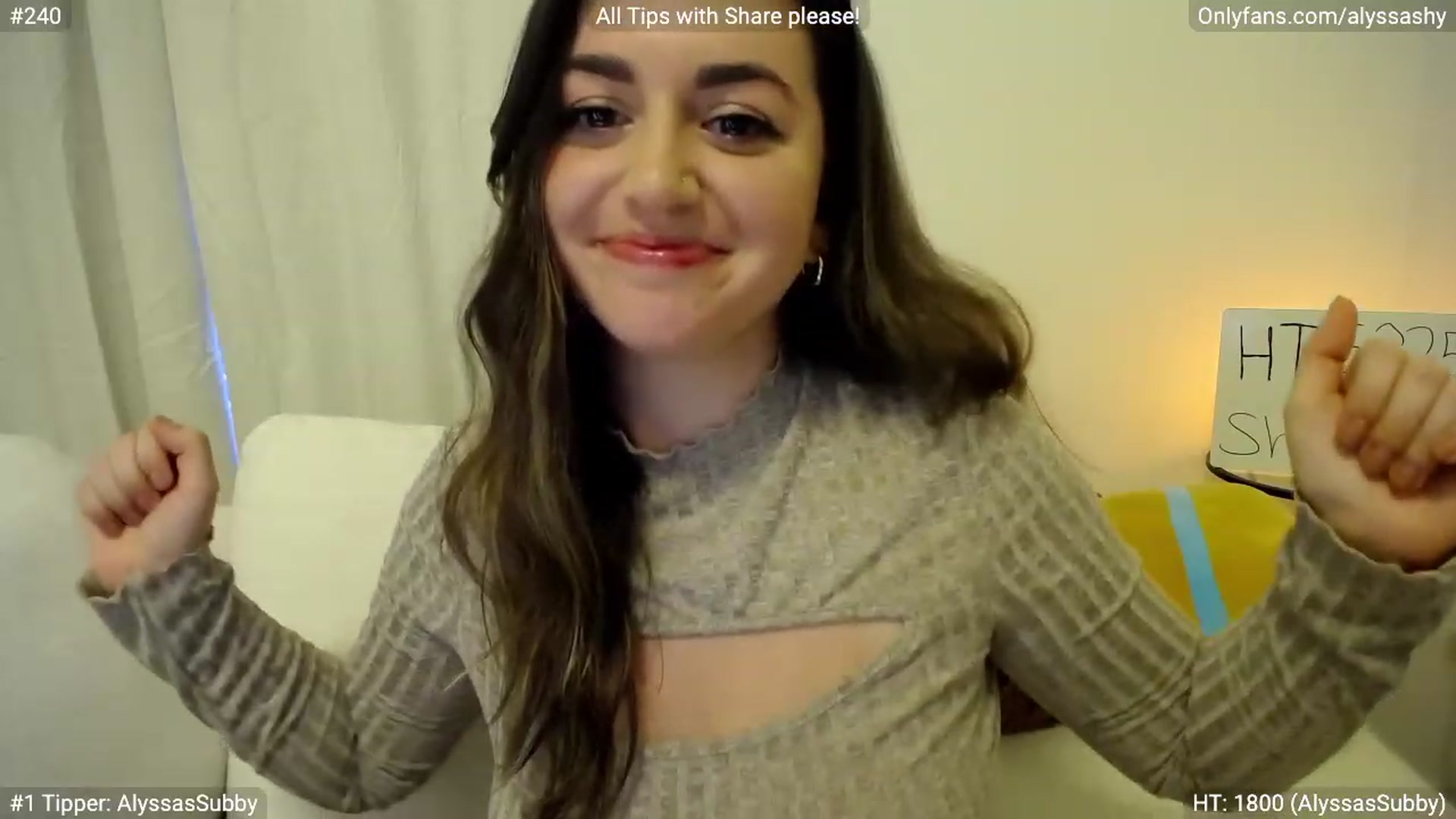 Gallery image thumbnail from AlyssaShy's myfreecams stream on, 04/15/2023, 23:10 image 19 of 20