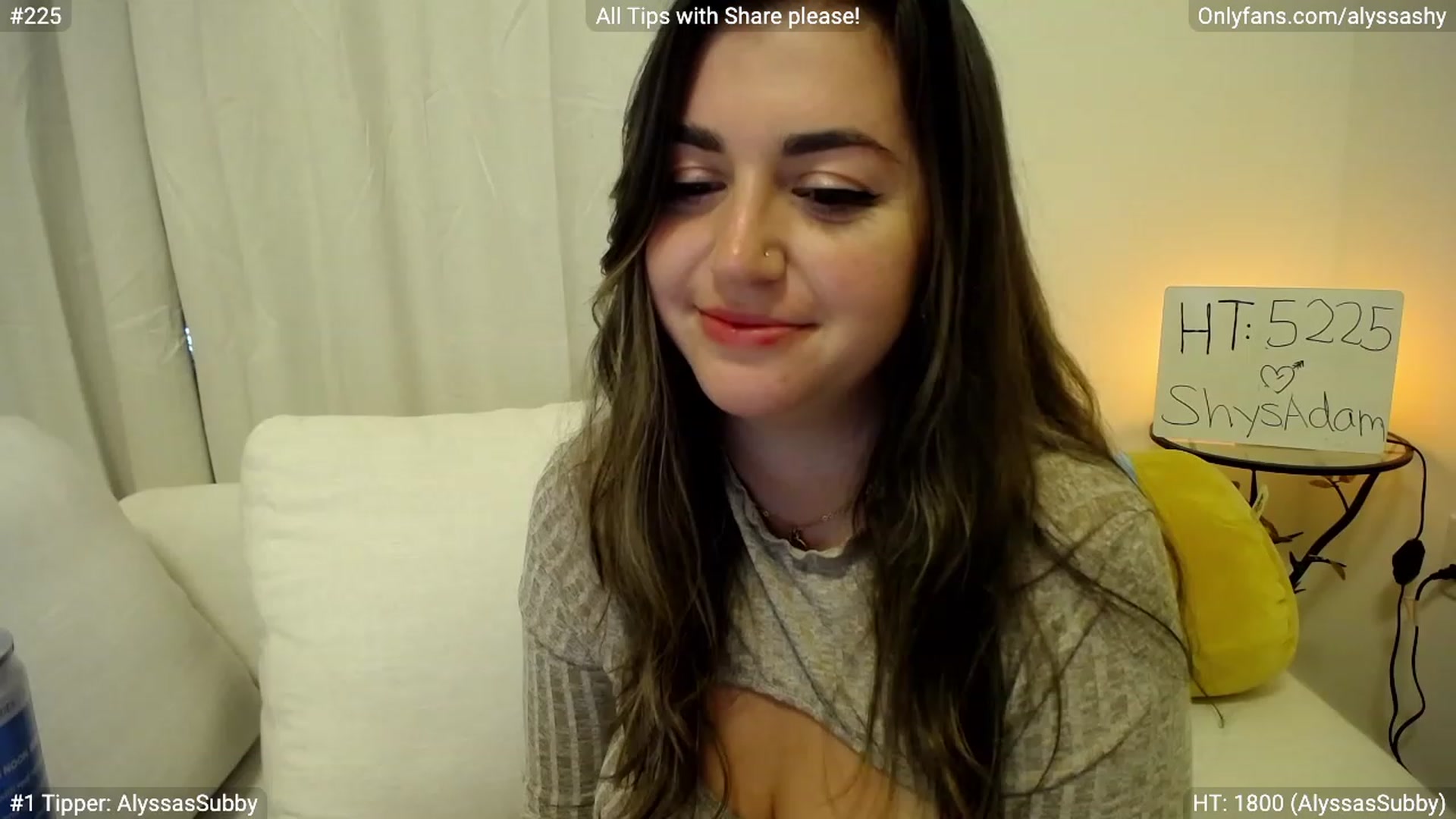 Gallery image thumbnail from AlyssaShy's myfreecams stream on, 04/16/2023, 01:54 image 11 of 20