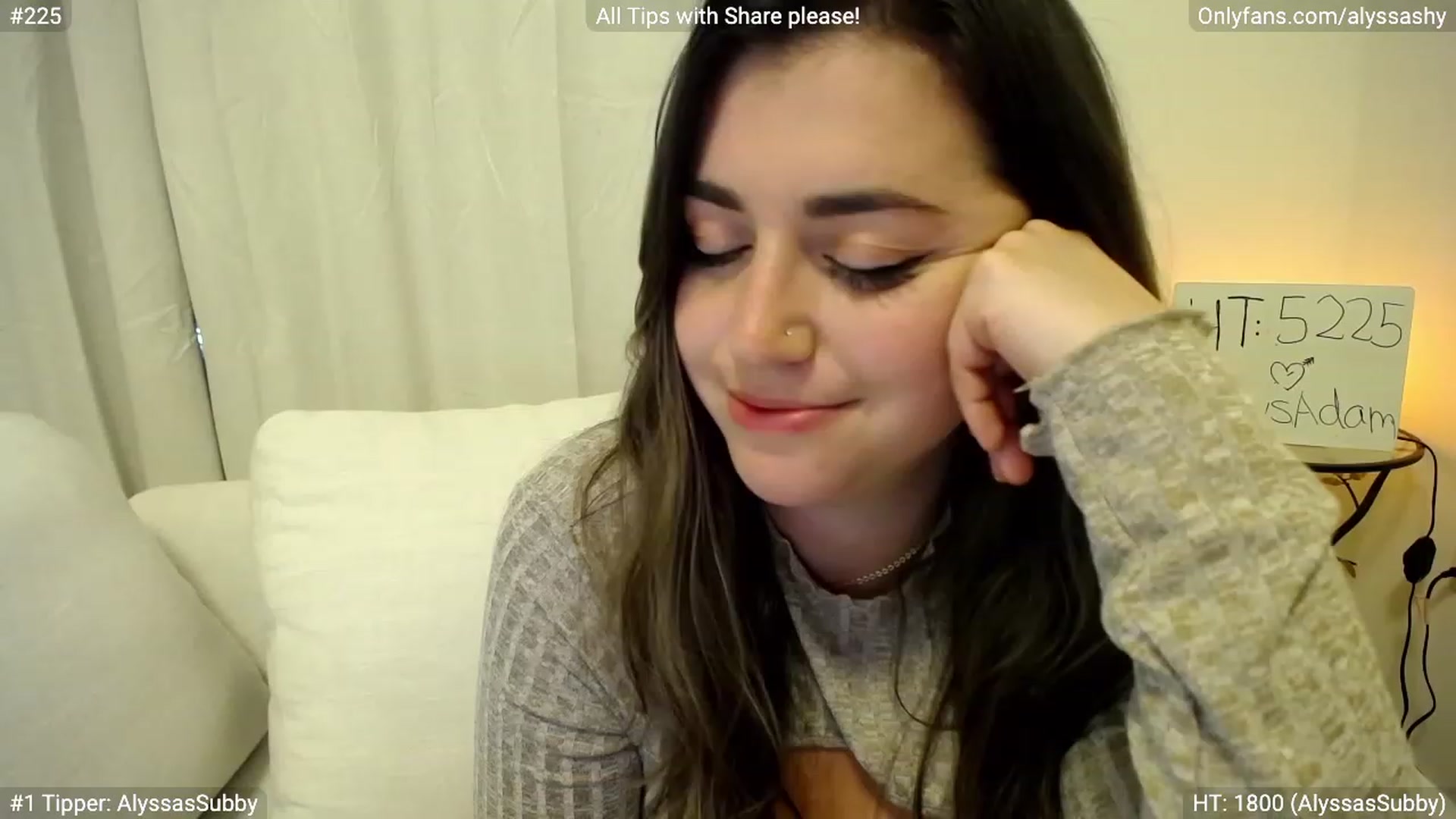 Gallery image thumbnail from AlyssaShy's myfreecams stream on, 04/16/2023, 01:54 image 17 of 20