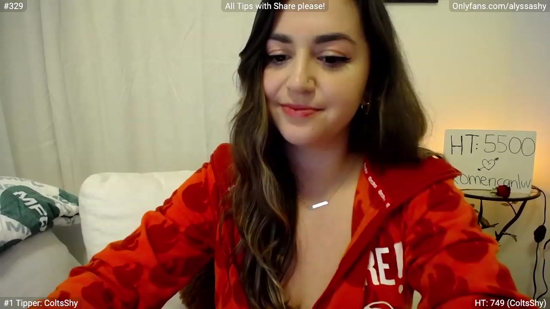 Gallery image thumbnail from AlyssaShy's myfreecams stream on, 04/27/2023, 22:50 image 8 of 20