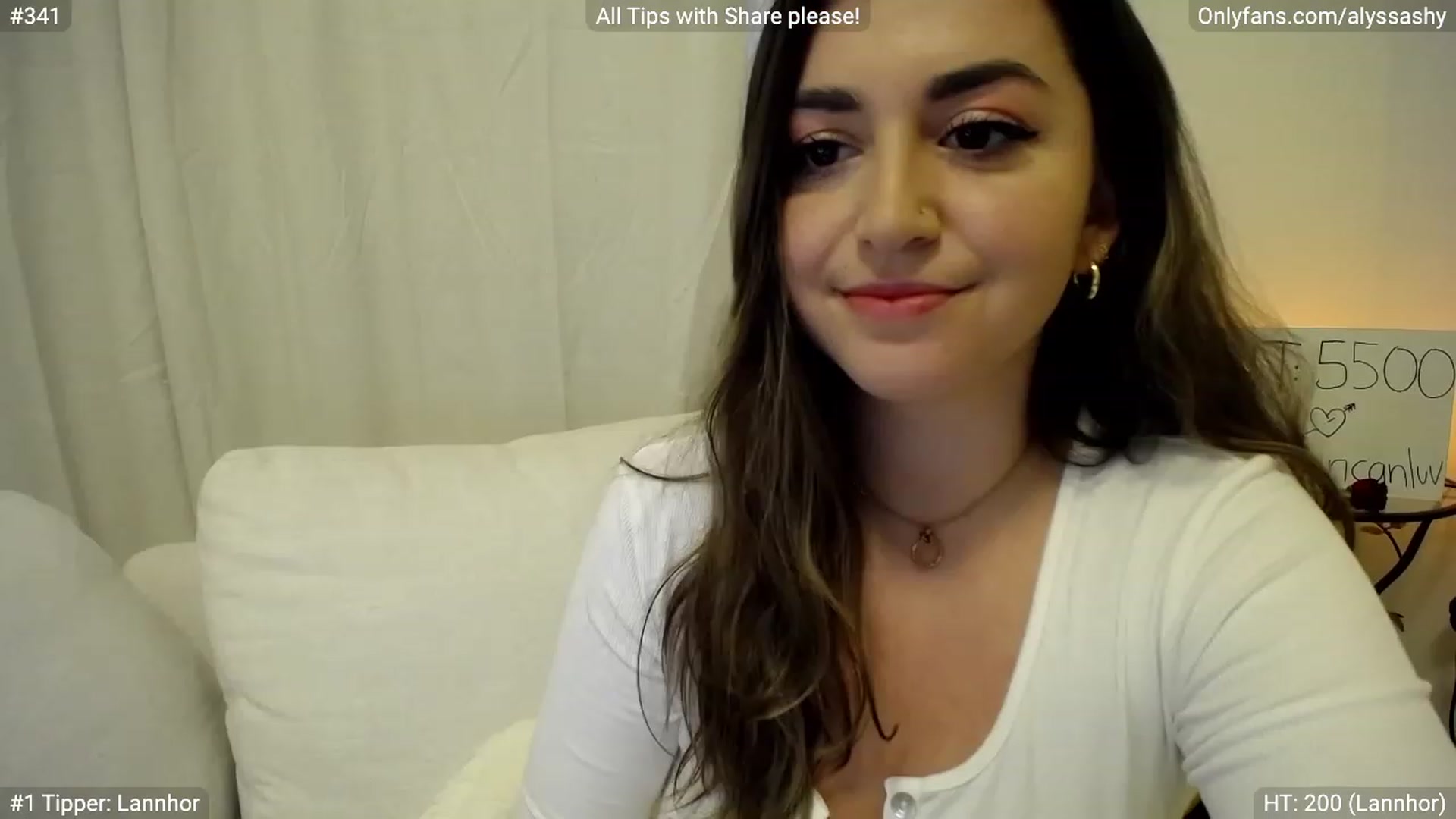Gallery image thumbnail from AlyssaShy's myfreecams stream on, 04/29/2023, 22:53 image 4 of 20