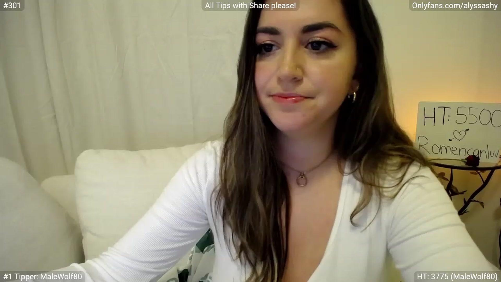 Gallery image thumbnail from AlyssaShy's myfreecams stream on, 04/30/2023, 24:04 image 17 of 20