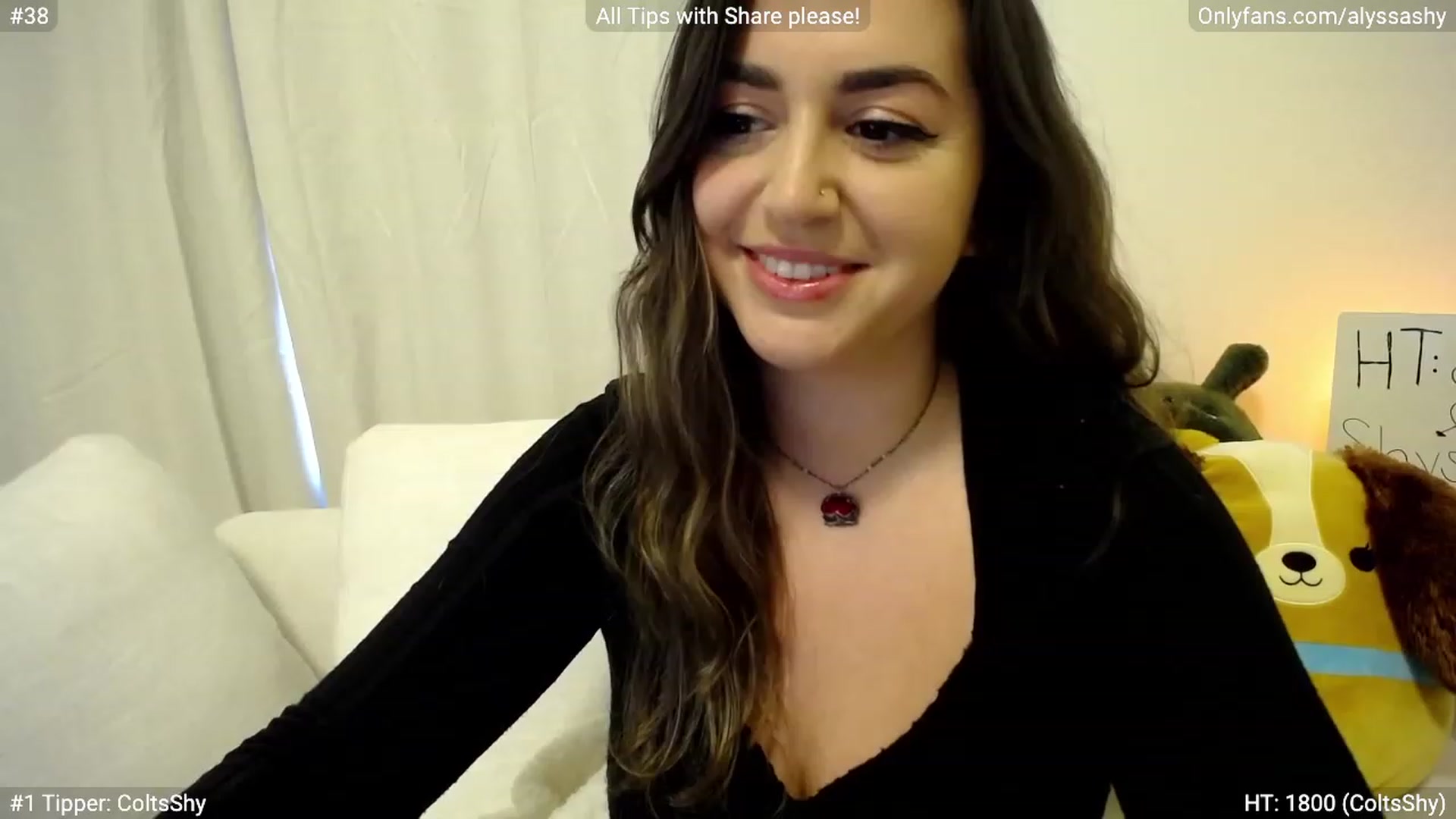 Gallery image thumbnail from AlyssaShy's myfreecams stream on, 05/04/2023, 21:29 image 8 of 20