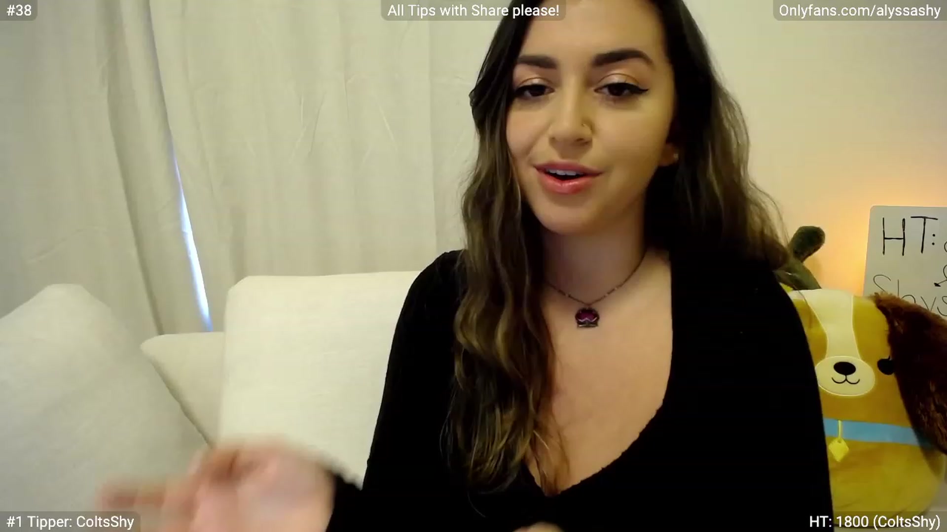 Gallery image thumbnail from AlyssaShy's myfreecams stream on, 05/04/2023, 21:29 image 12 of 20