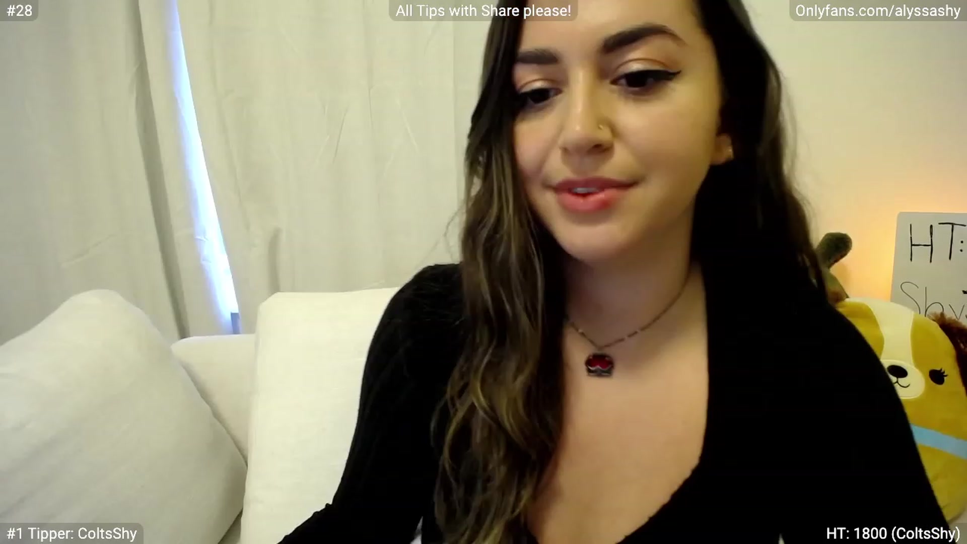Gallery image thumbnail from AlyssaShy's myfreecams stream on, 05/04/2023, 23:30 image 11 of 20