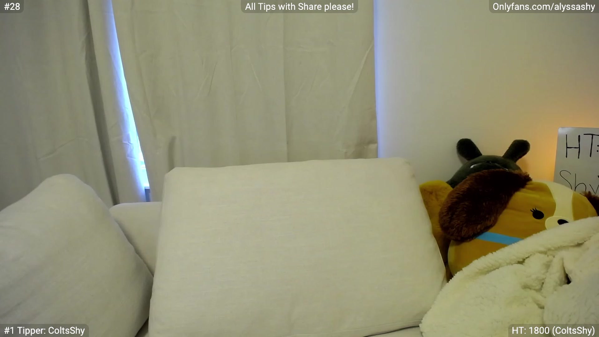Gallery image thumbnail from AlyssaShy's myfreecams stream on, 05/04/2023, 23:30 image 7 of 20