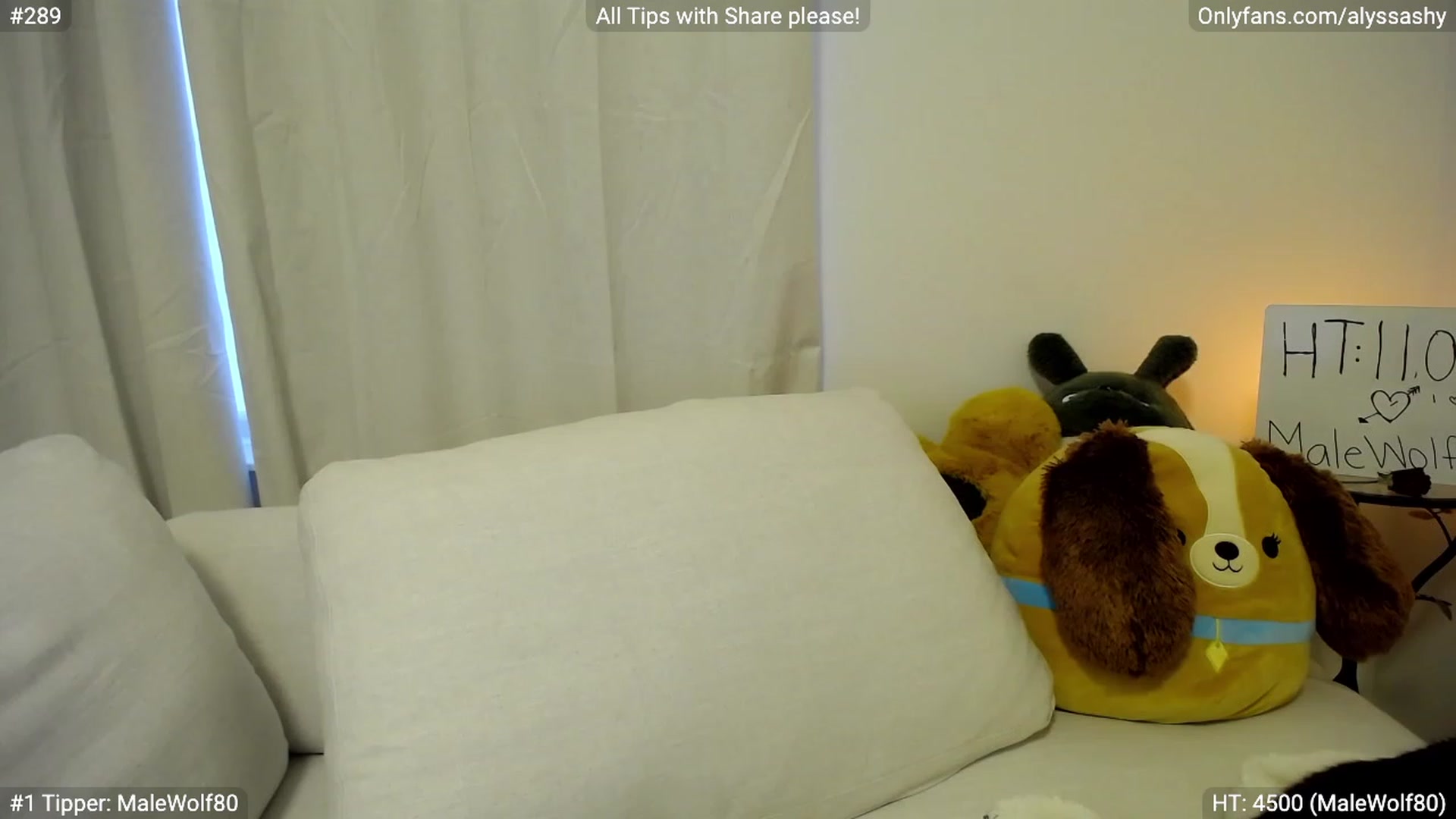 Gallery image thumbnail from AlyssaShy's myfreecams stream on, 05/27/2023, 24:54 image 1 of 20