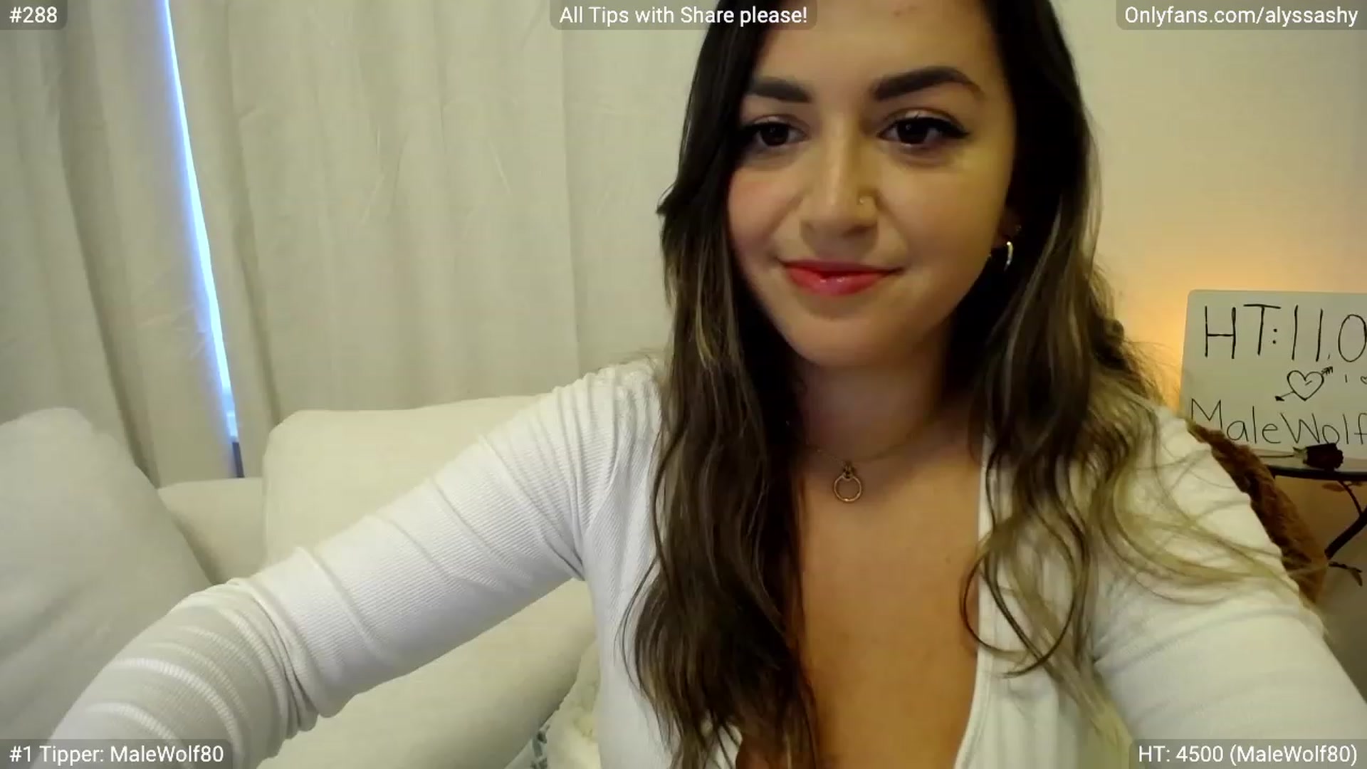 Gallery image thumbnail from AlyssaShy's myfreecams stream on, 05/27/2023, 24:54 image 3 of 20