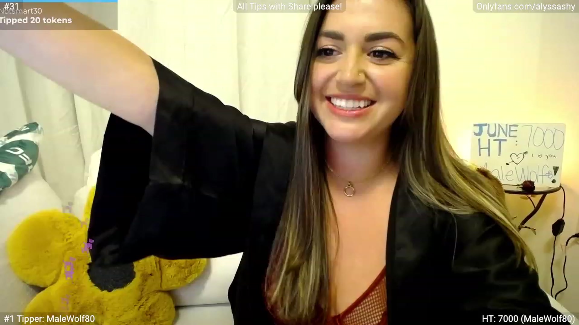 Gallery image thumbnail from AlyssaShy's myfreecams stream on, 06/03/2023, 01:33 image 17 of 20