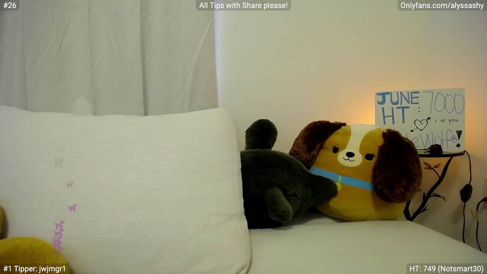 Gallery image thumbnail from AlyssaShy's myfreecams stream on, 06/03/2023, 21:18 image 12 of 20